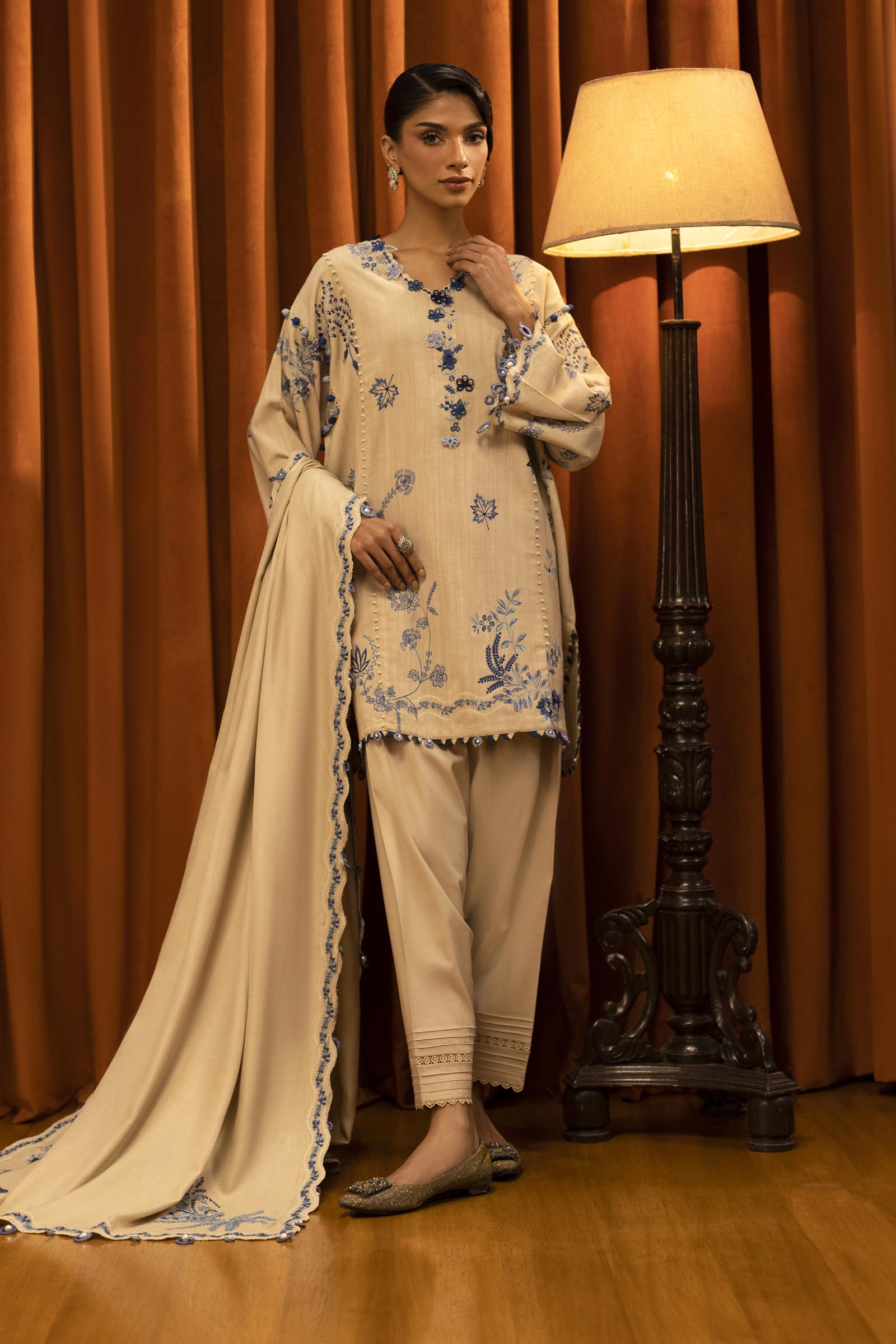Unstitched Slub Muzlin 3 Piece Suit Main image