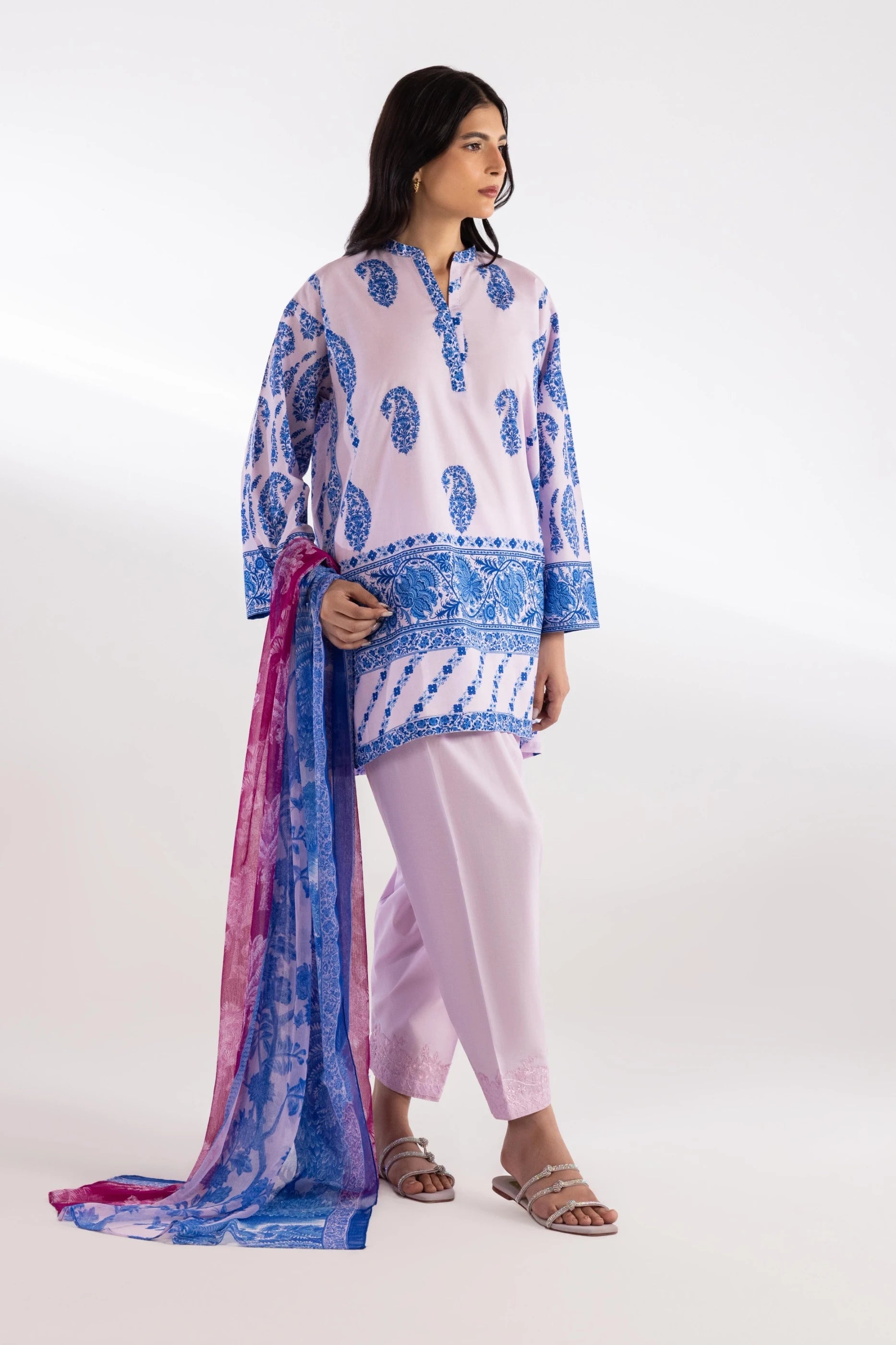 Stitched Mahay Lawn Suit Main image