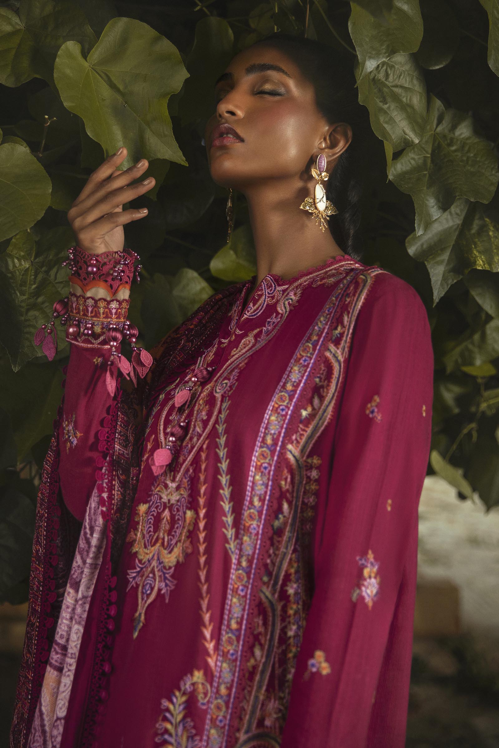 Unstitched Embroidered Muzlin Slub Suit