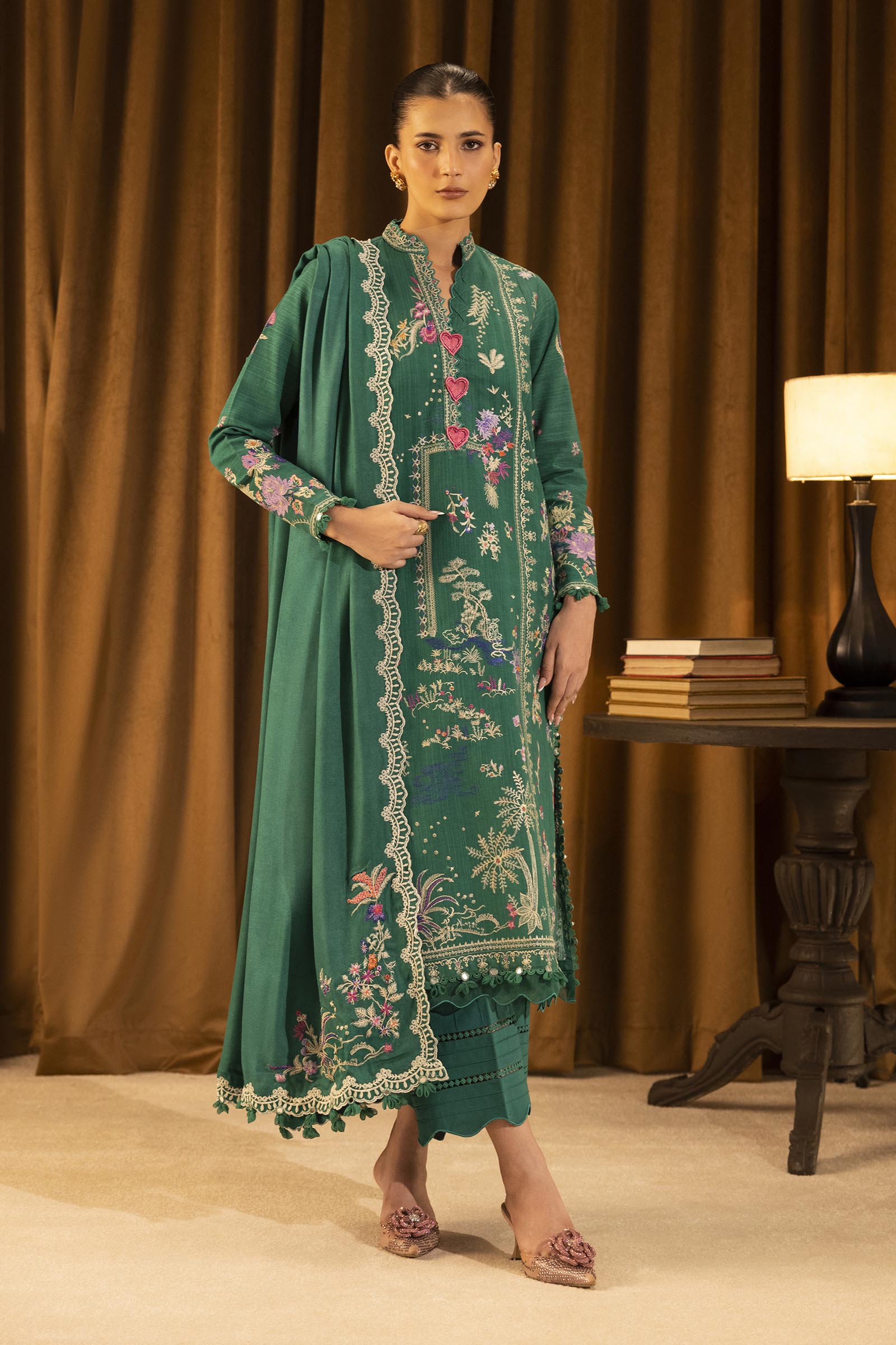 Unstitched Slub Muzlin 3 Piece Suit Main image