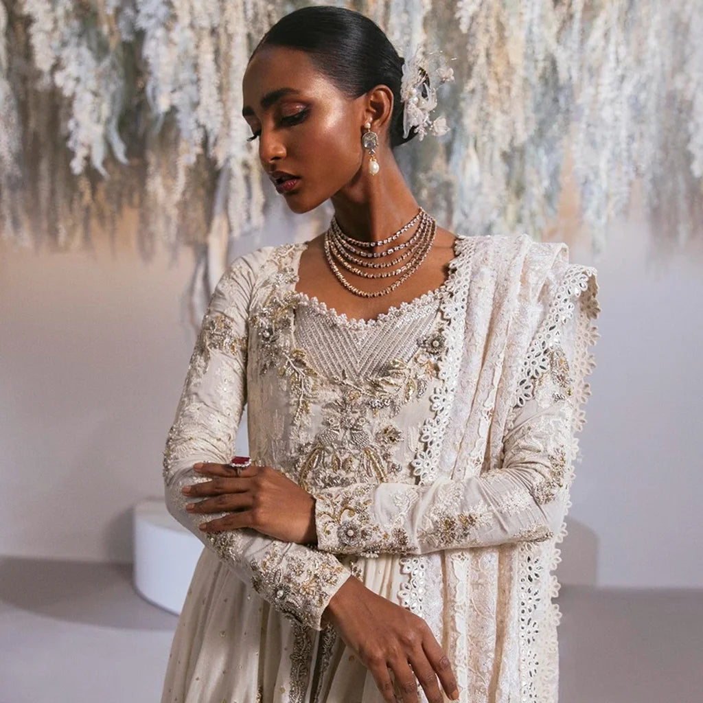 Golden White Peshwas (B-378)