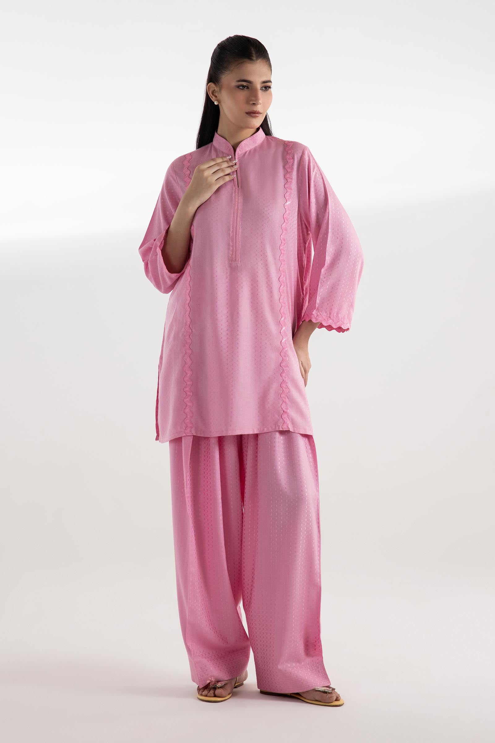 Stitched Chicken Kari Shirt + Bottom Main image