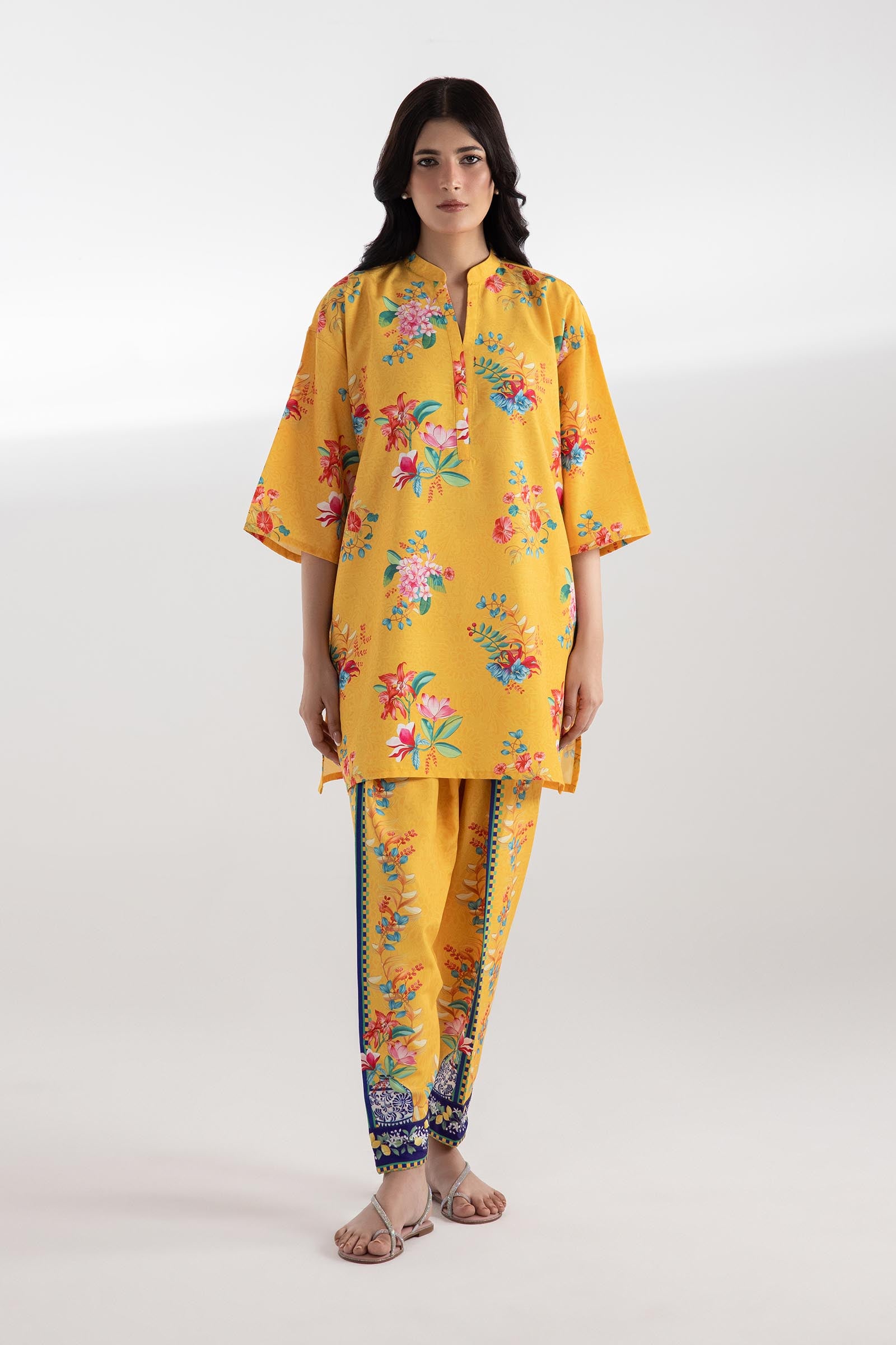 Stitched Printed Khaddar Shirt Main image