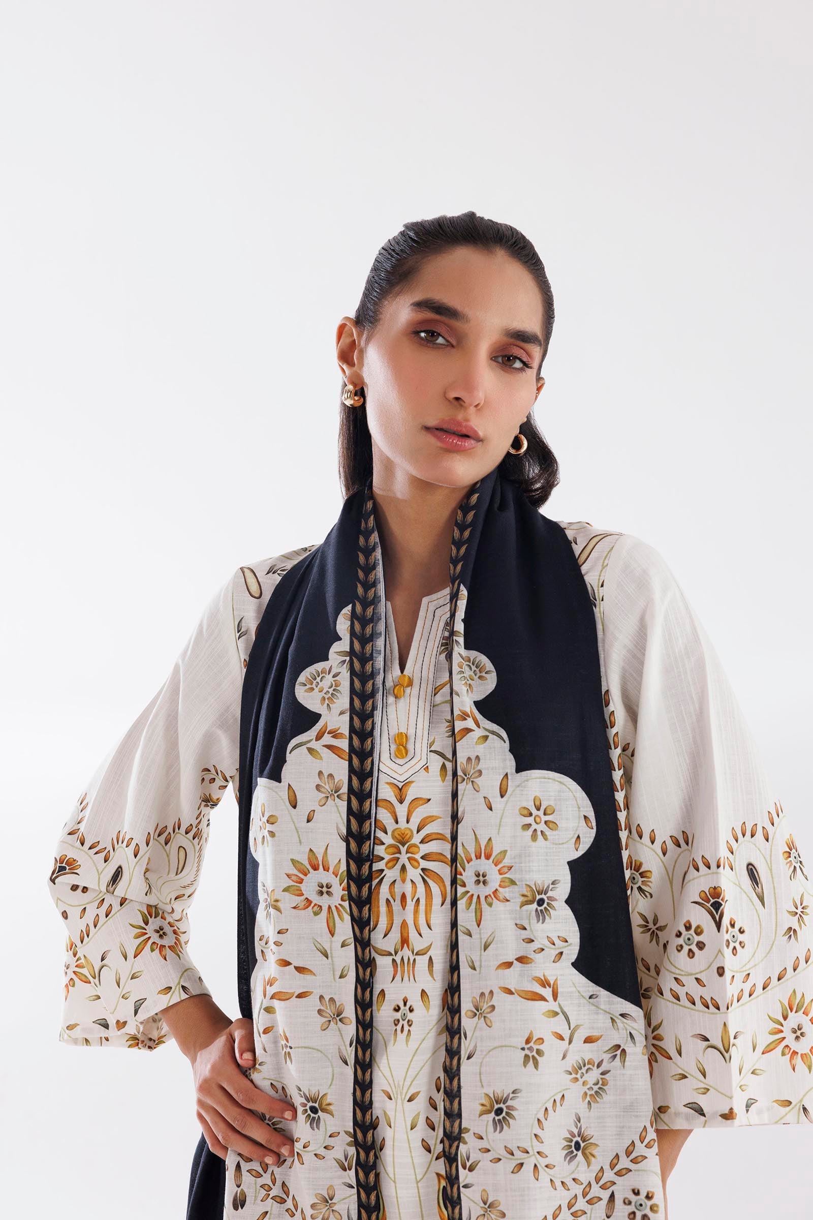 Stitched Printed linen Shirt + Dupatta Secondary image