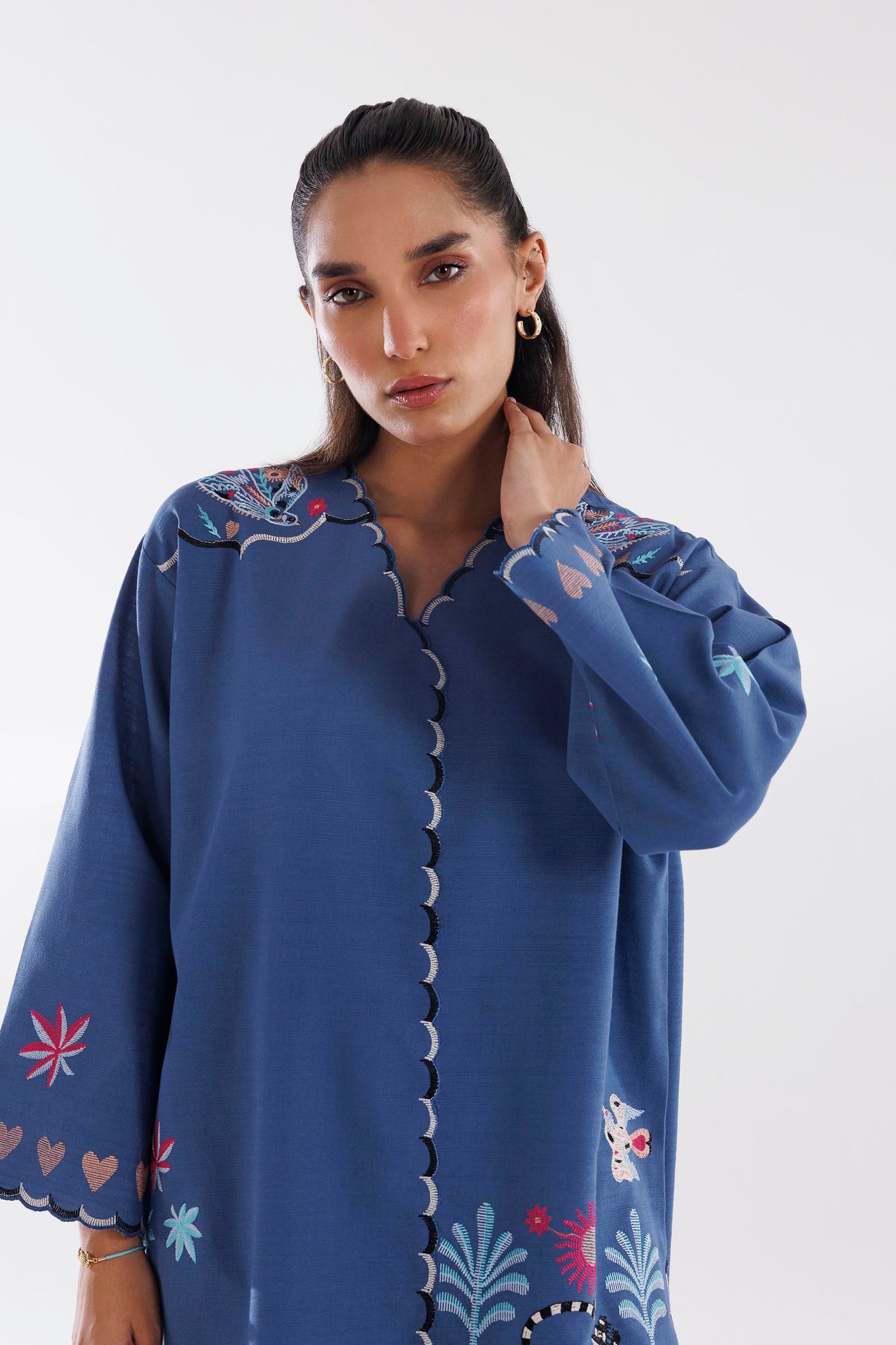 Stitched Embroidered Khaddar Shirt + Shalwar Secondary image
