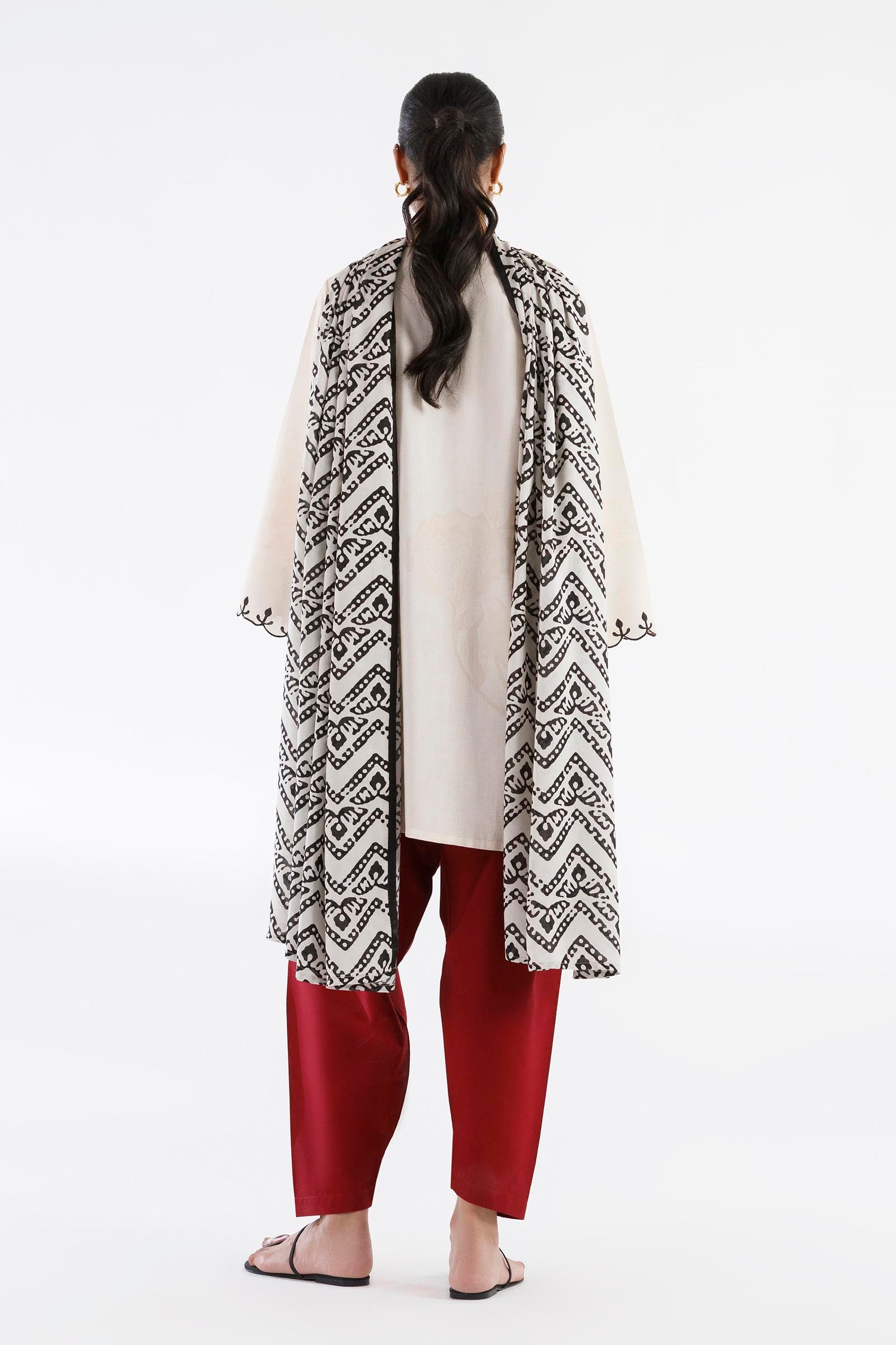 Stitched Printed Linen Suit Secondary image
