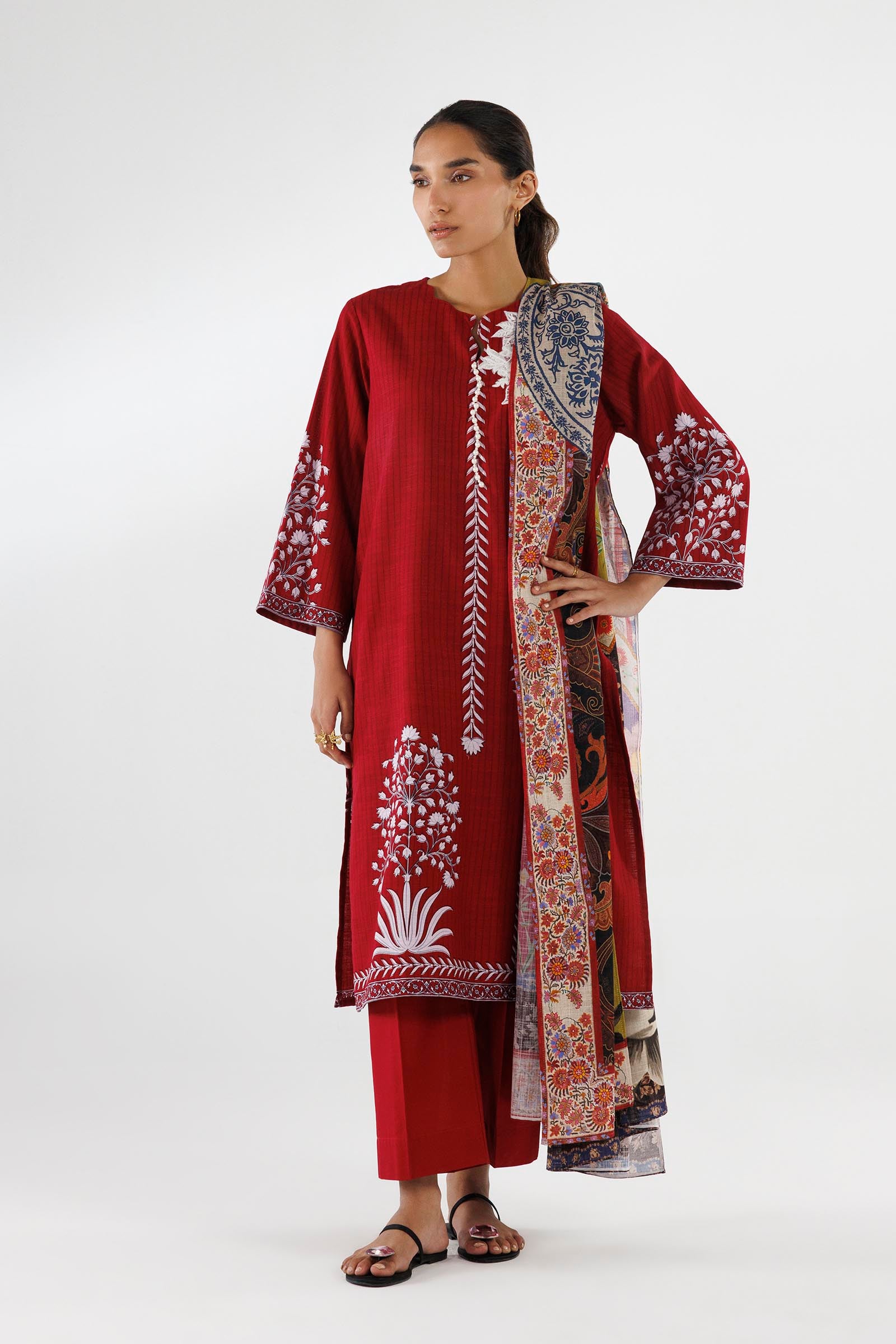 Stitched Printed Lawn Suit Main image