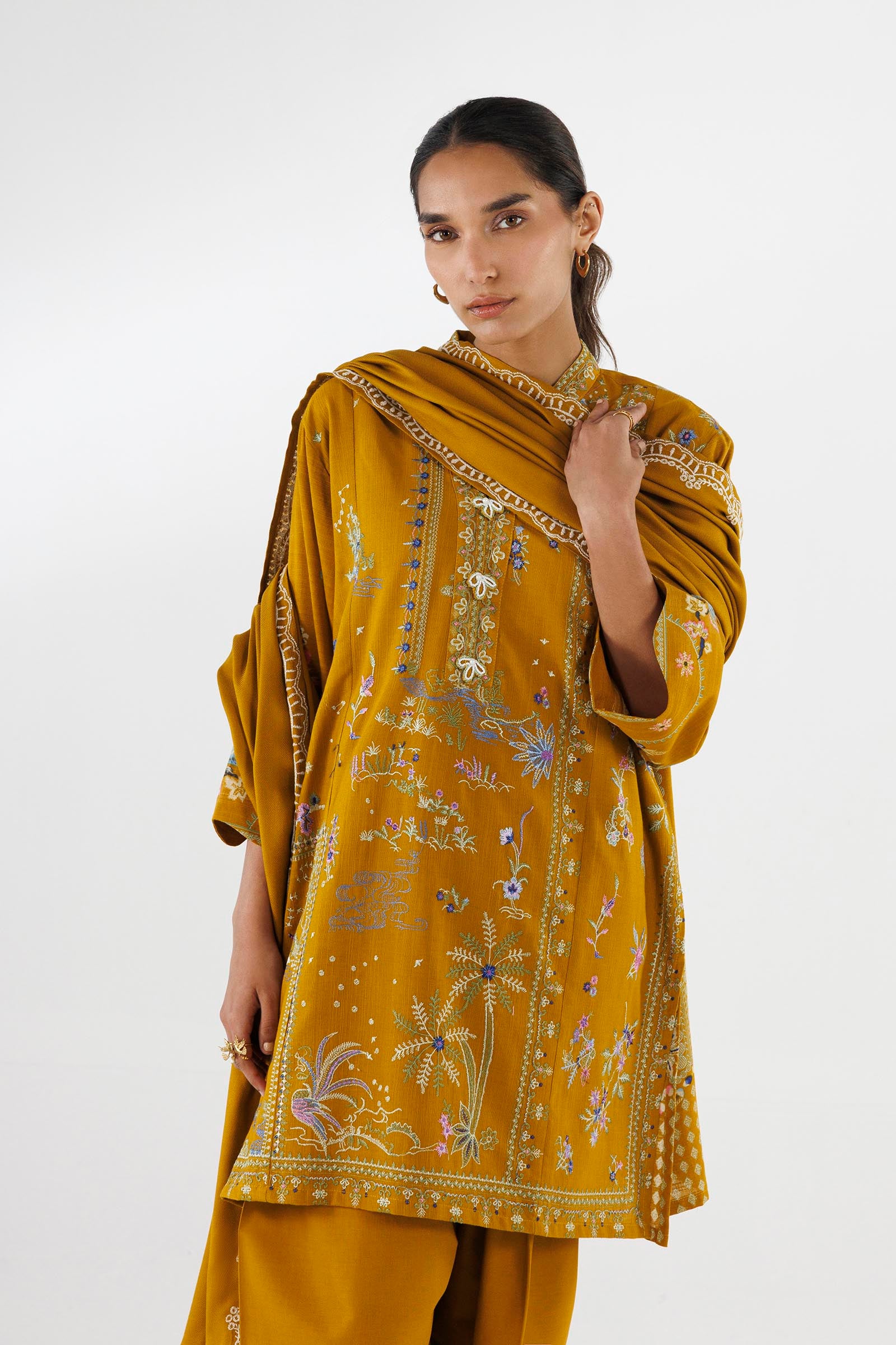Stitched Muzlin Khaddar Suit