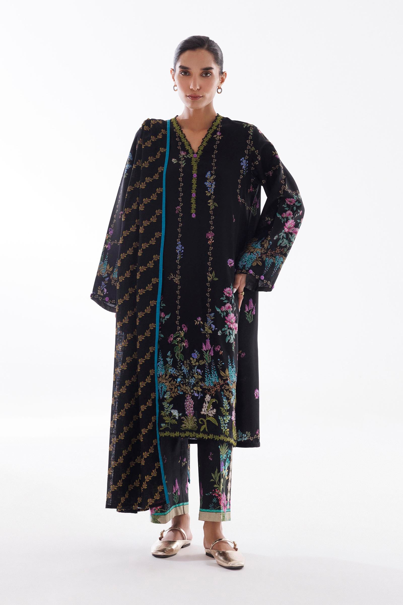 Stitched Linen Muzlin Suit Main image