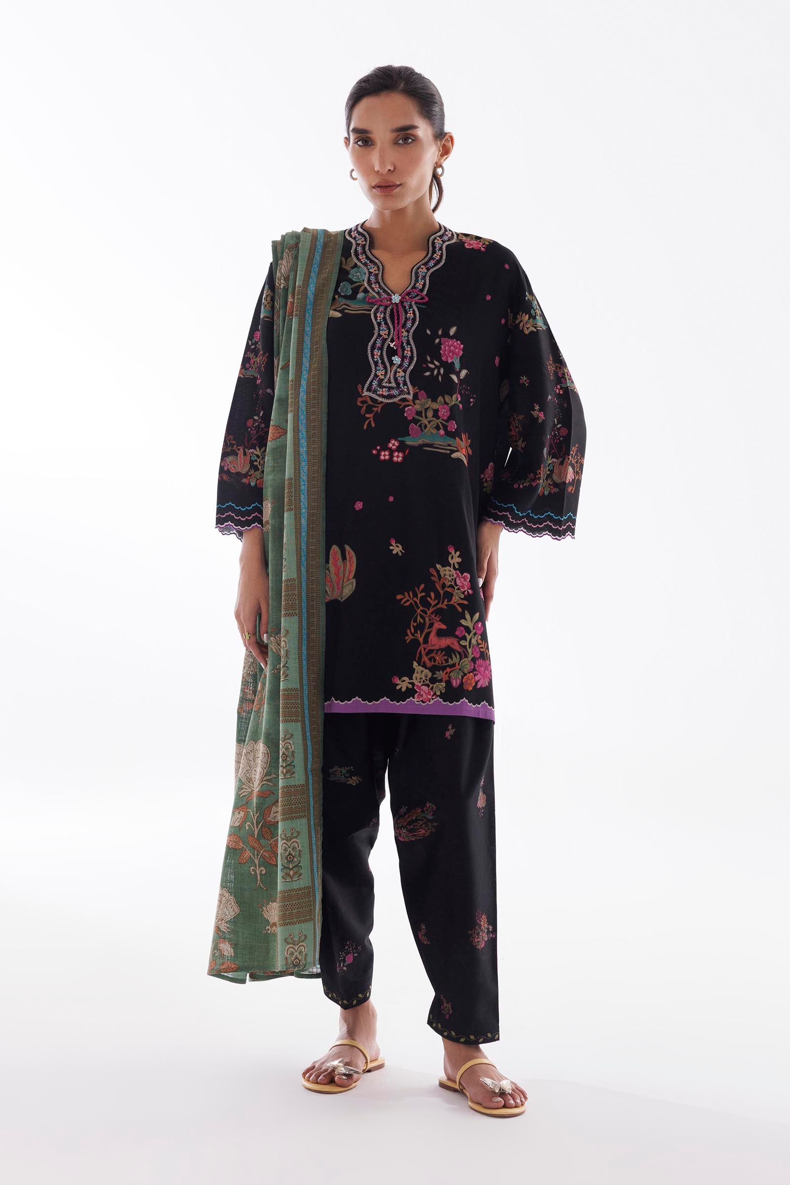 Stitched Linen Muzlin Suit Main image