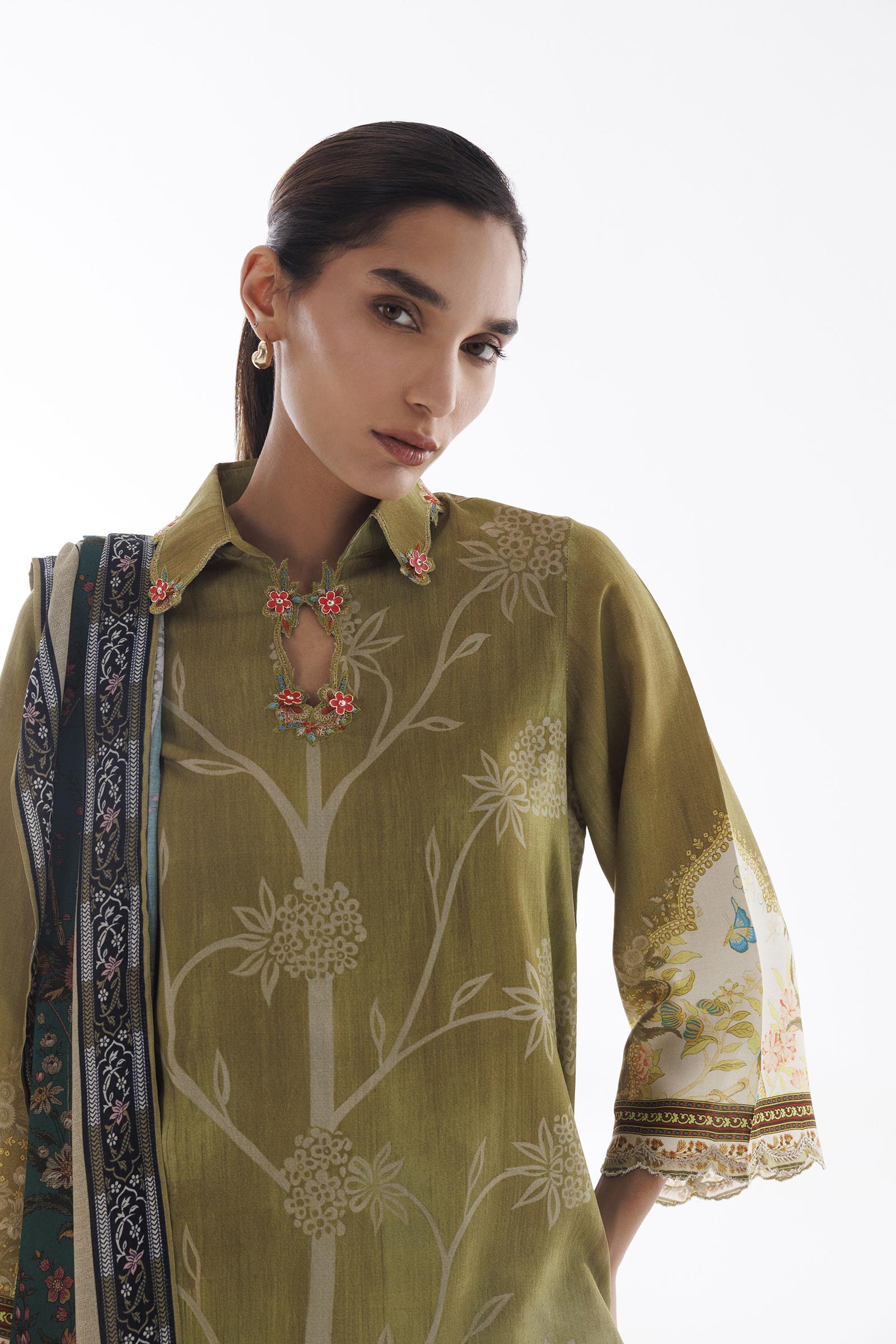Stitched Linen Muzlin Suit Secondary image