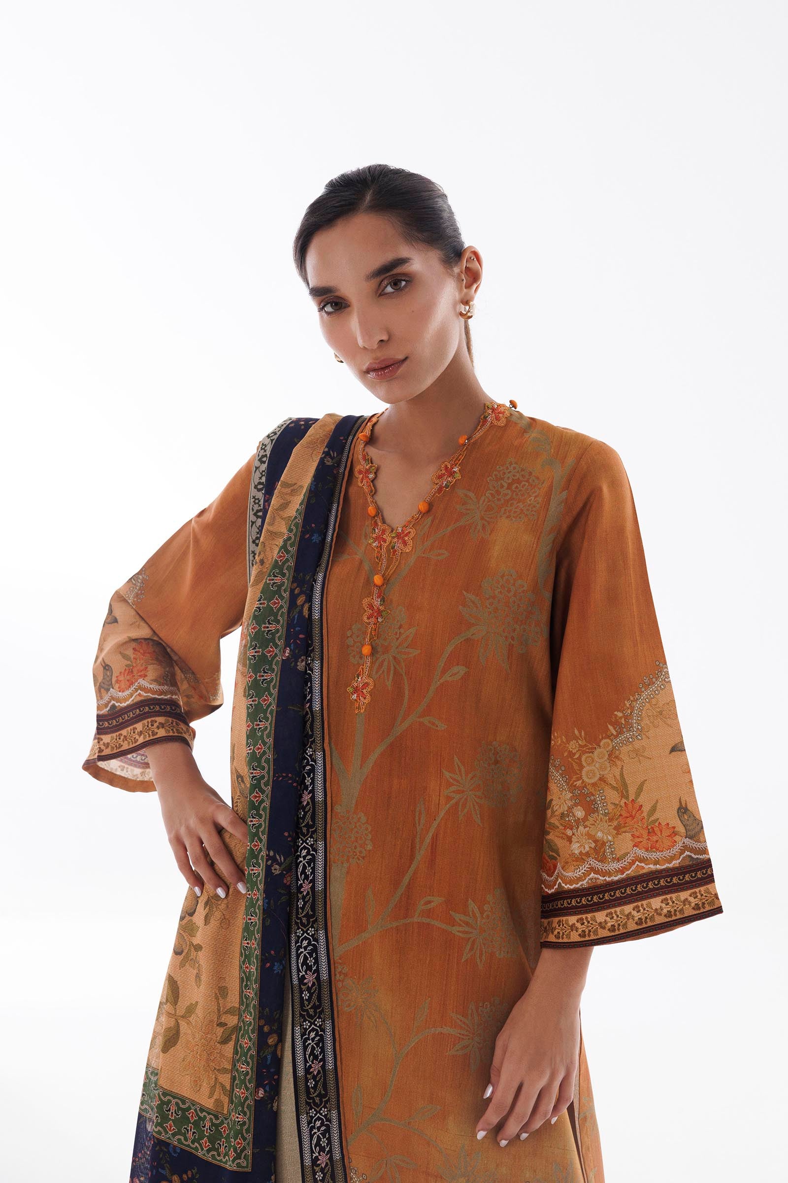 Stitched Linen Muzlin Suit Secondary image