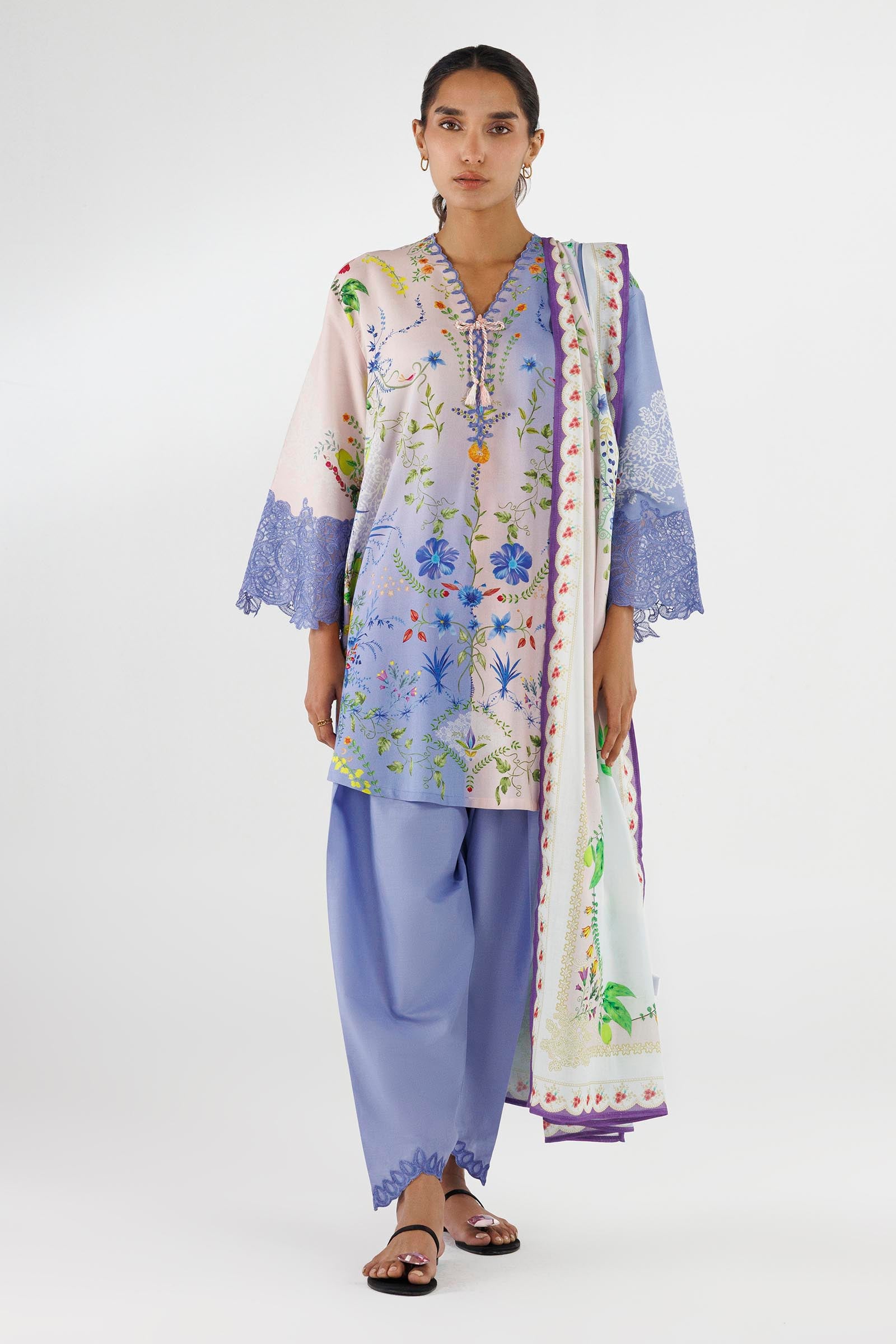 Stitched Muzlin Linen Suit Main image