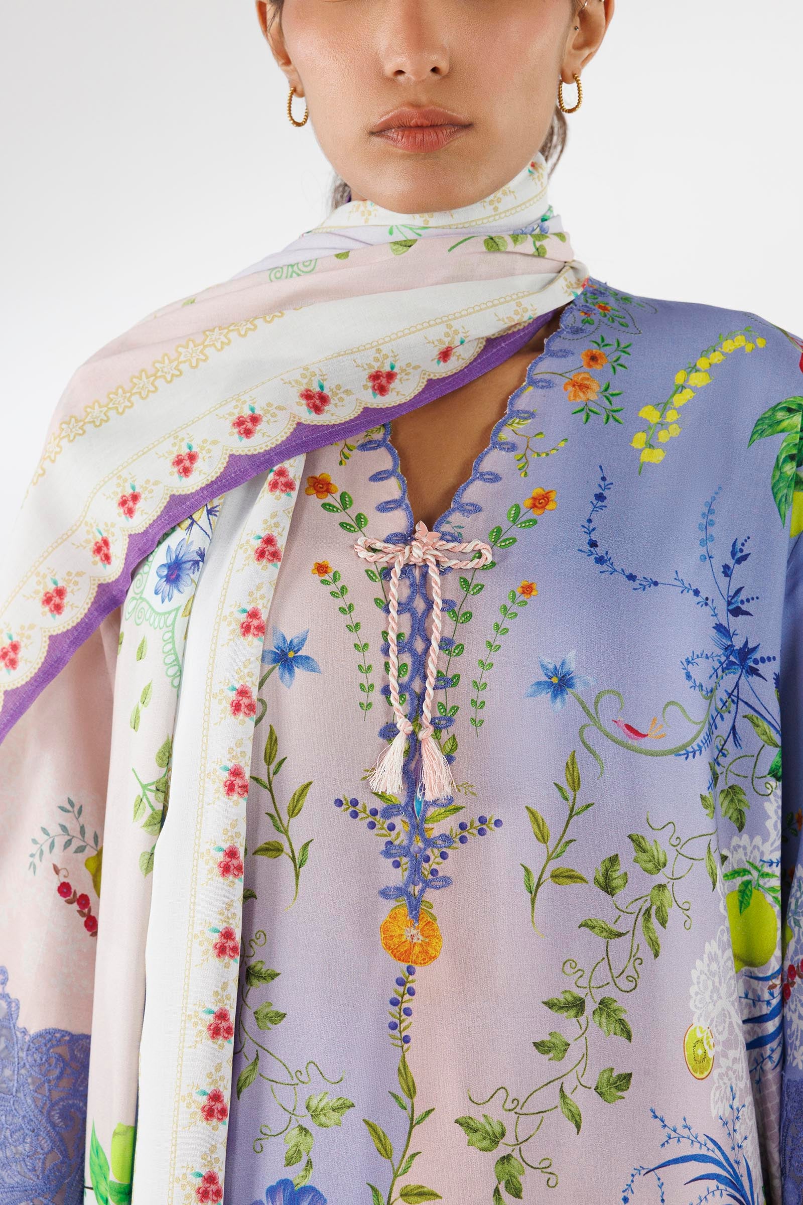 Stitched Muzlin Linen Suit Secondary image