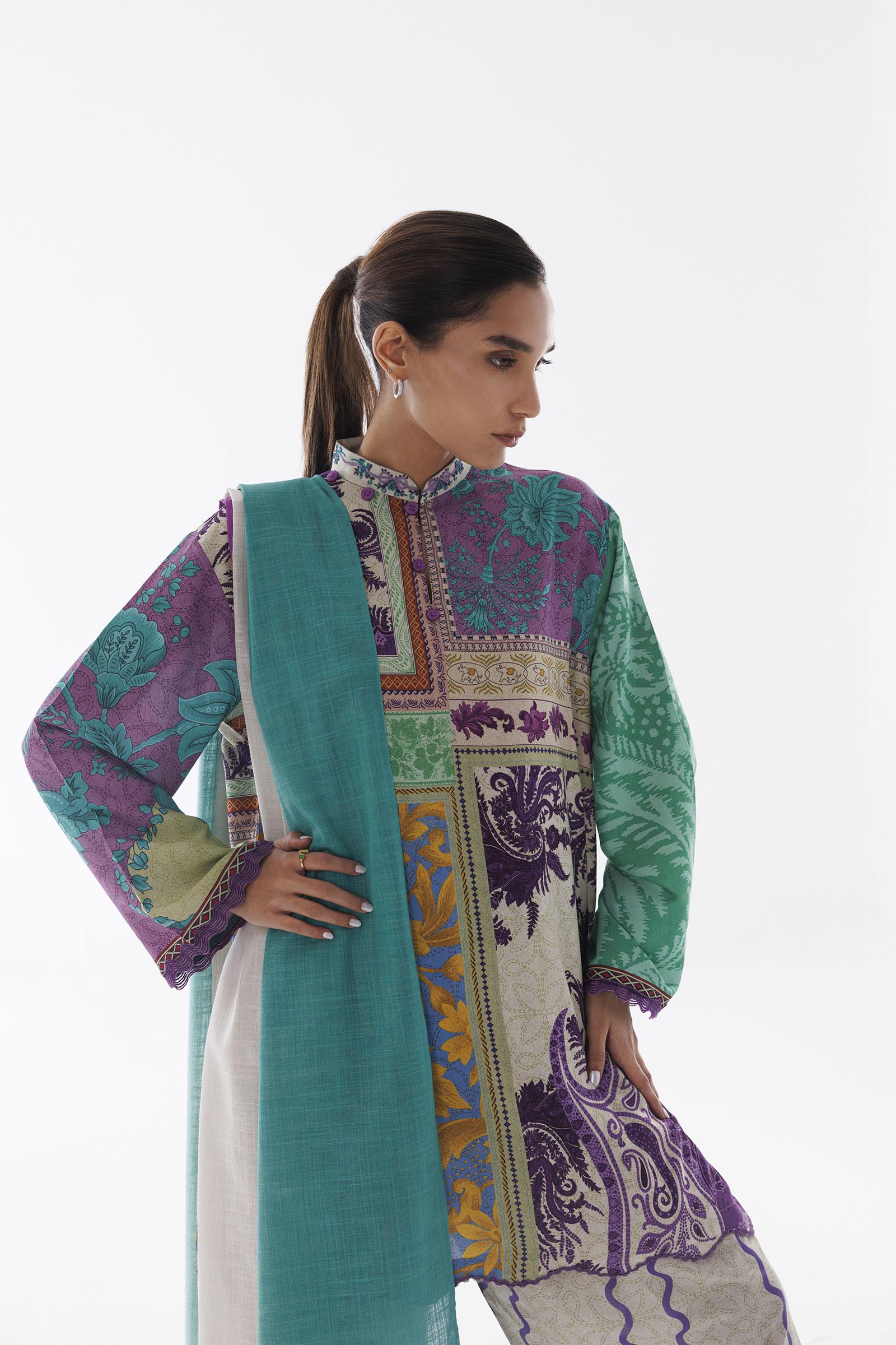 Stitched Linen Muzlin Suit Secondary image