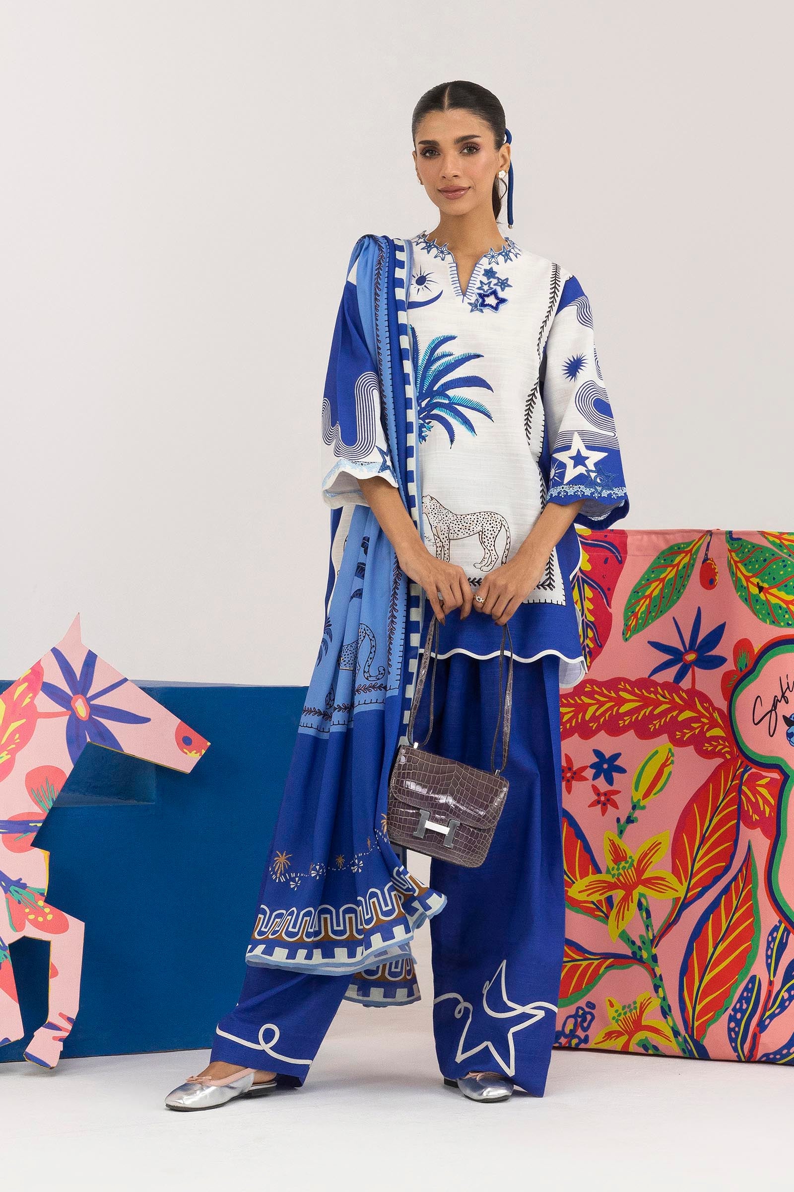Printed Linen Dupatta Main image