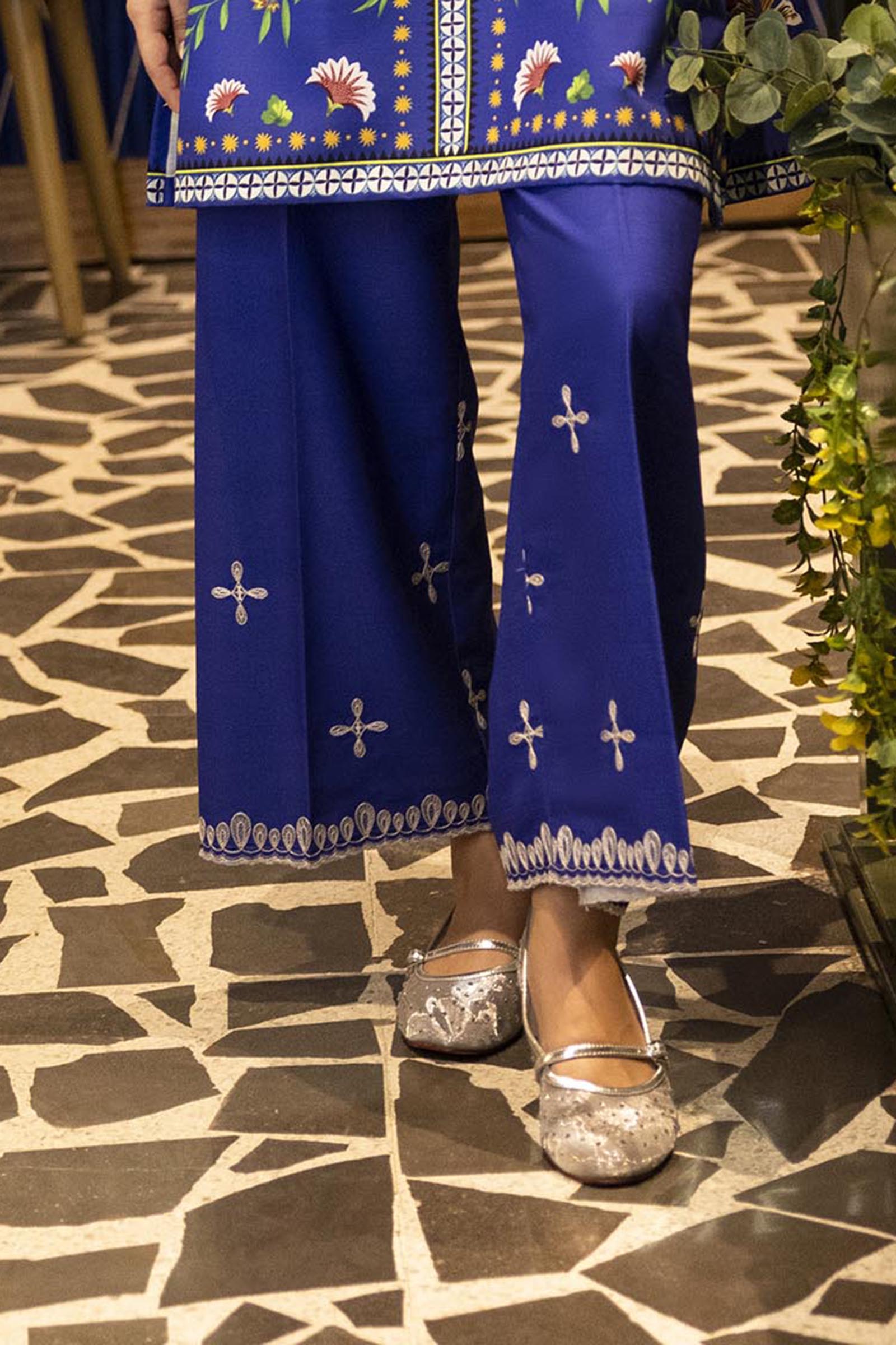 Stitched Printed Khaddar Culotte Main image