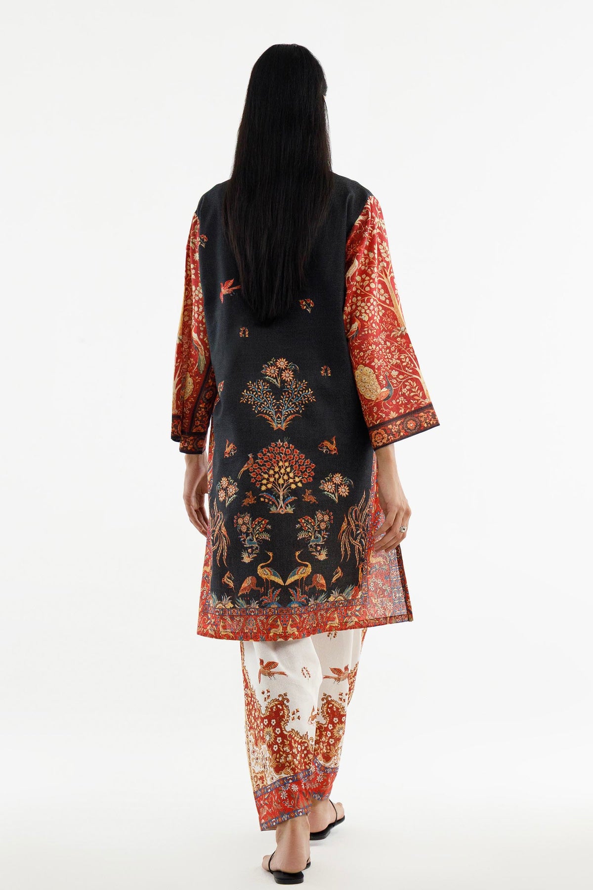 Stitched Printed Karandi Shirt+ Shalwar