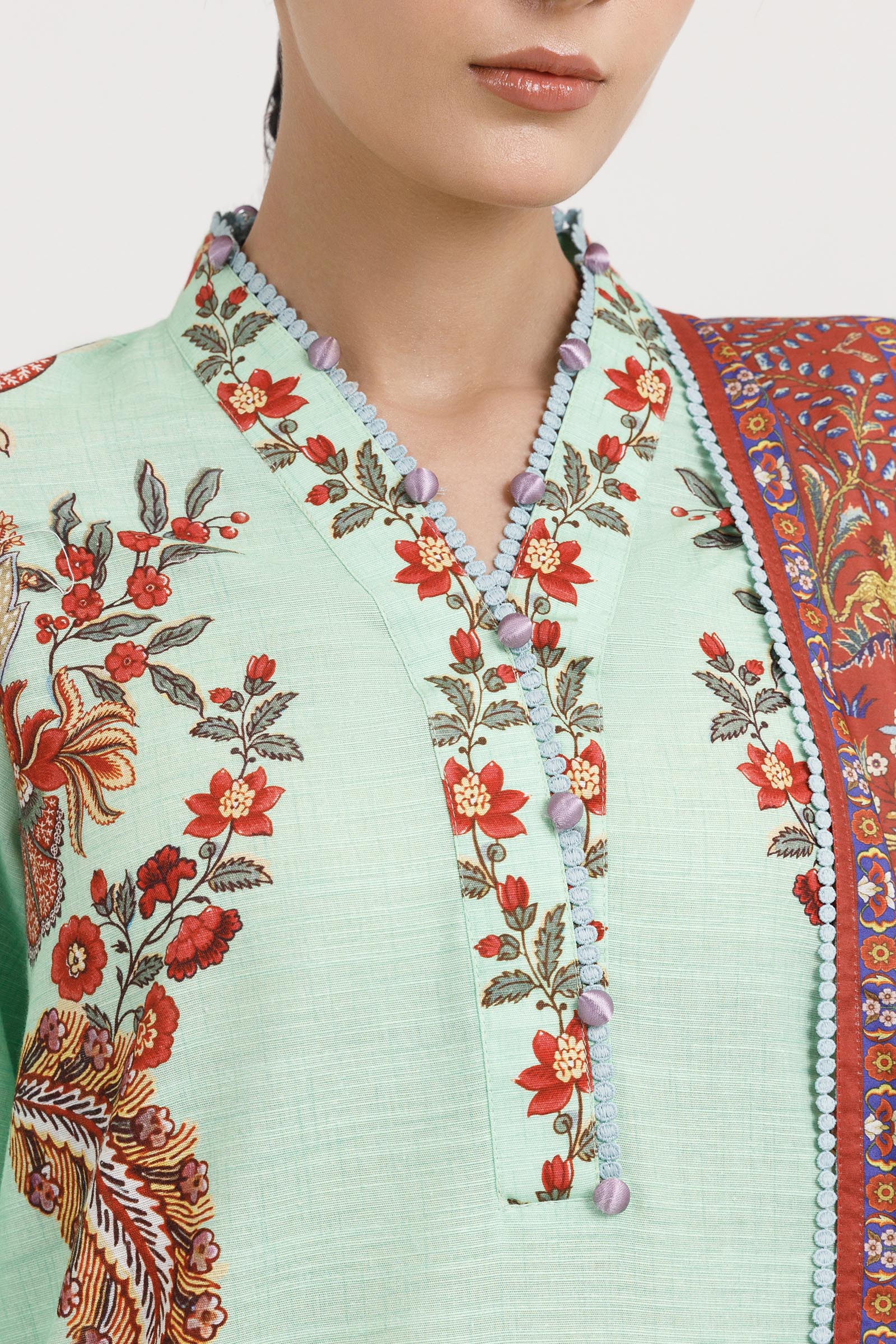 Stitched Printed Cotton Khaddar Shirt+ Dupatta Secondary image