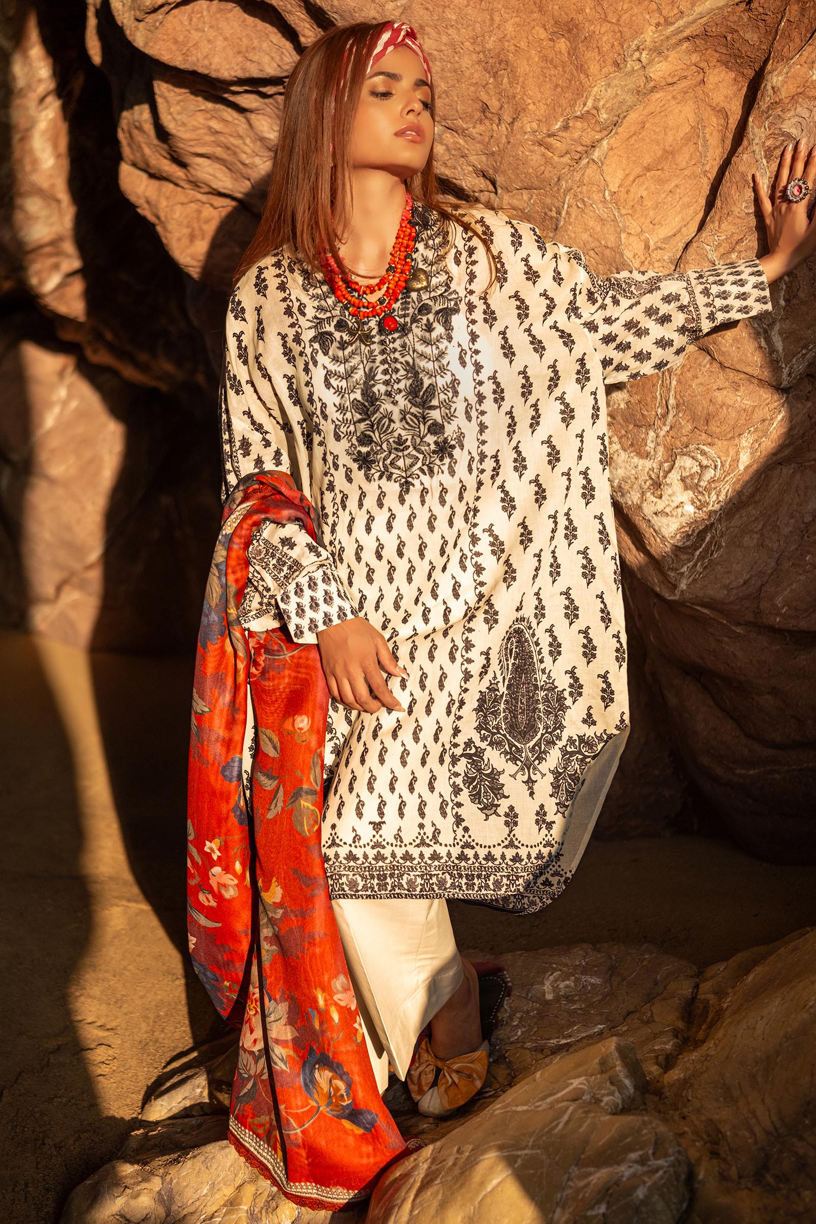 Unstitched 2 Piece Lawn Suit