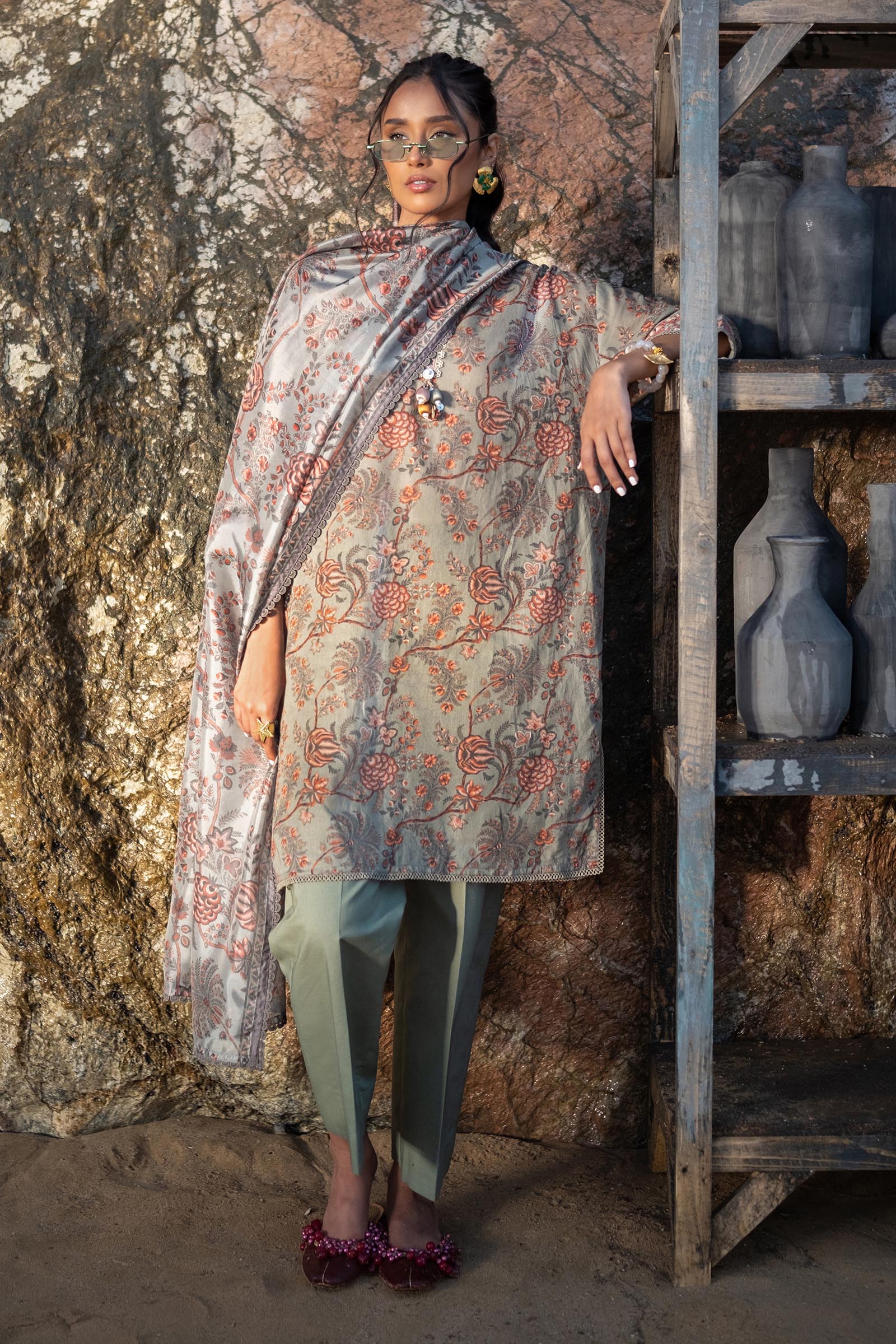 Unstitched 3 Piece Lawn Suit