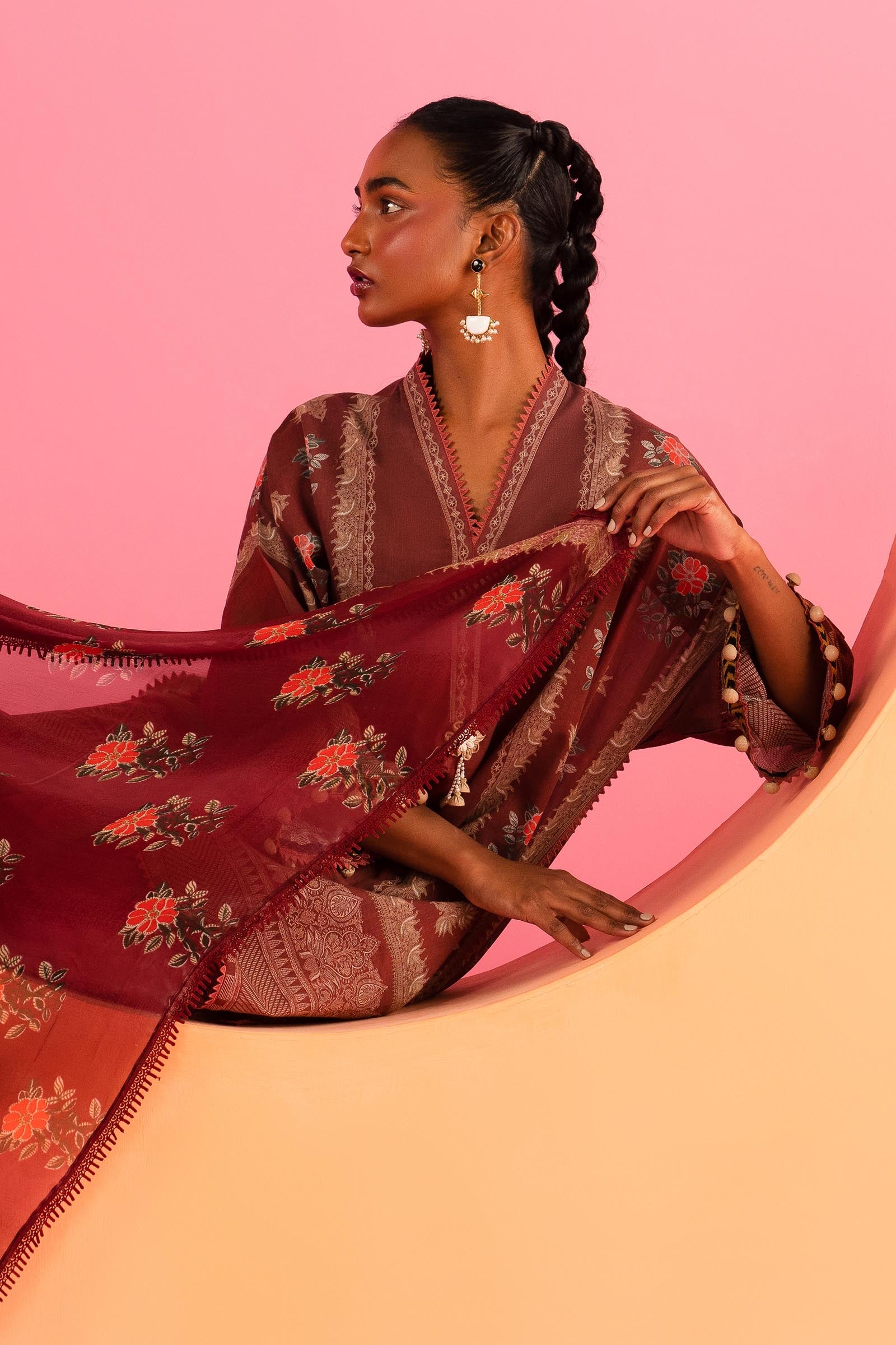 Unstitched 3 Piece Lawn Suit