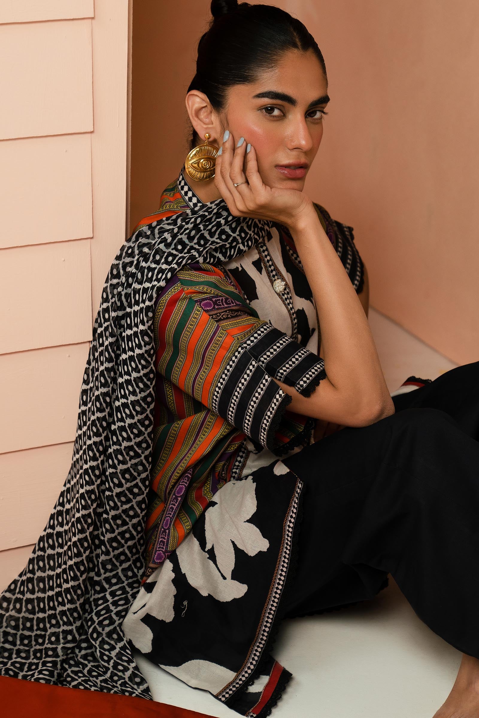 Unstitched 2 Piece Lawn Suit