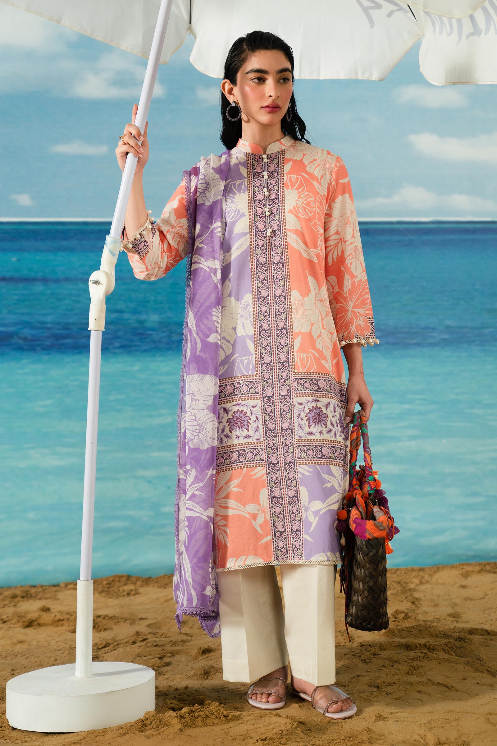 Unstitched 2 Piece Lawn Suit Main image