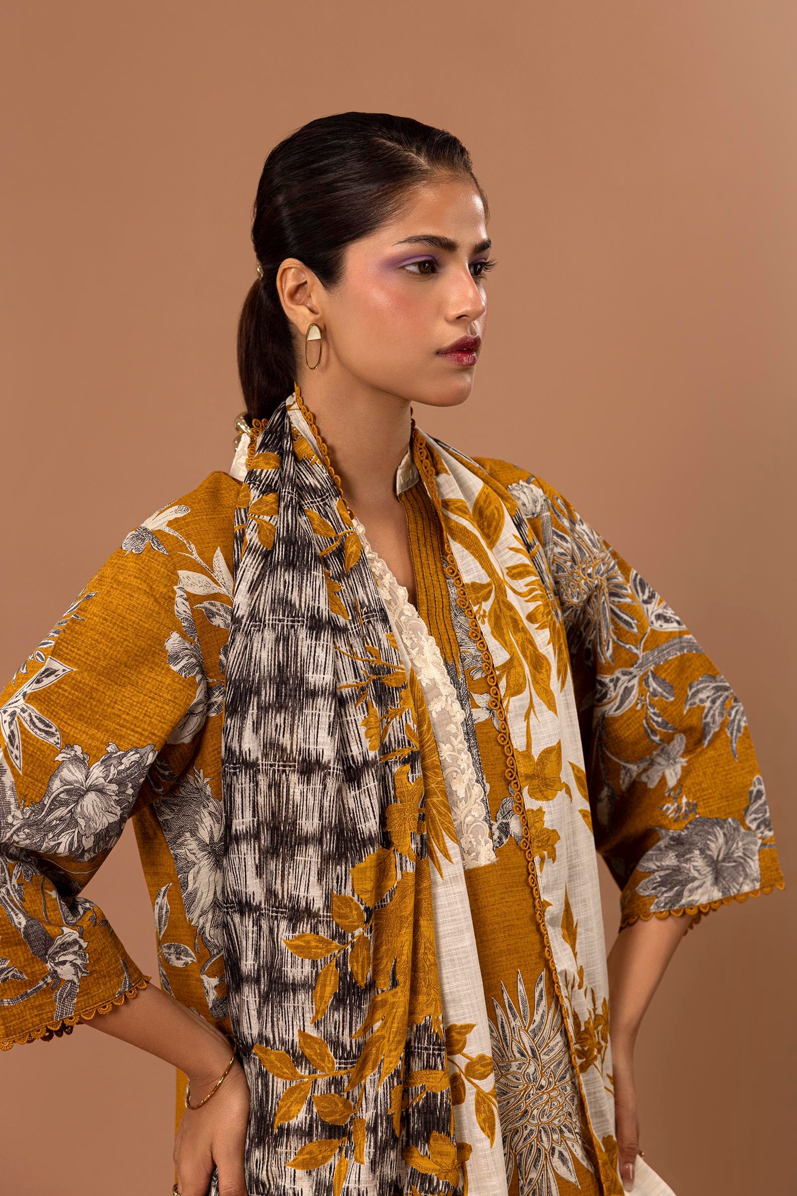 Unstitched 2 Piece Slub Suit Secondary image