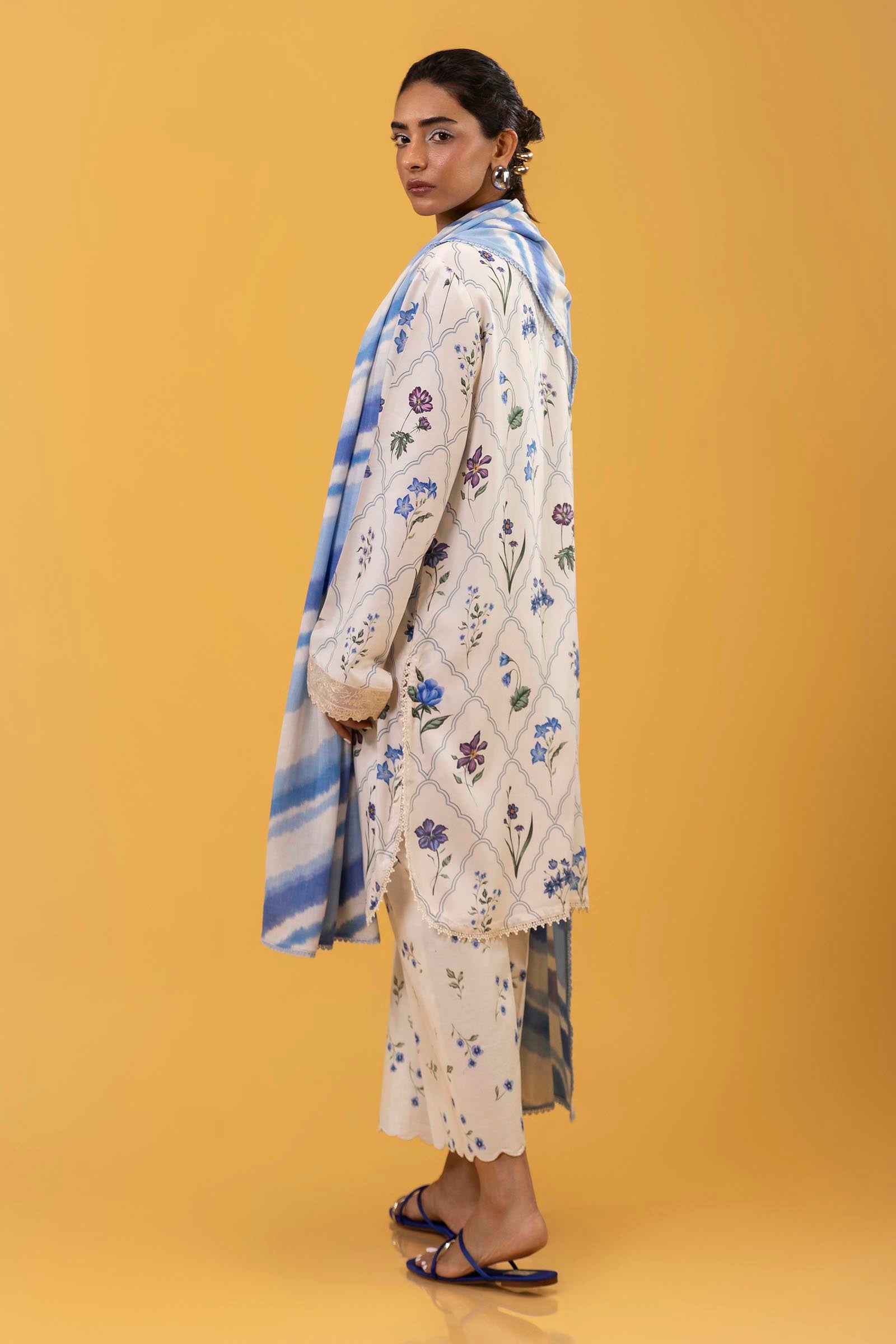Unstitched 3 Piece Linen Suit