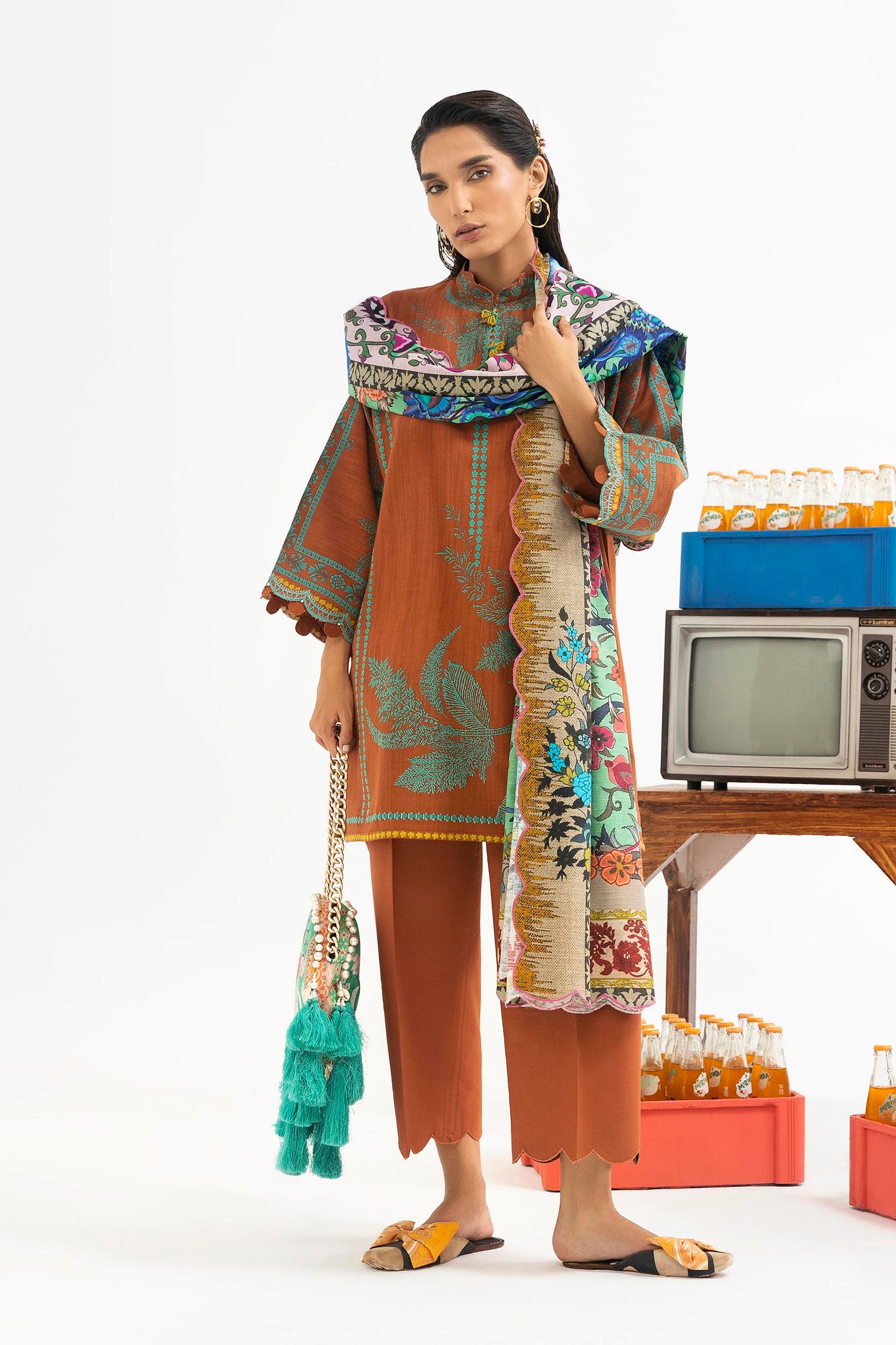 Stitched Printed Linen Suit Main image
