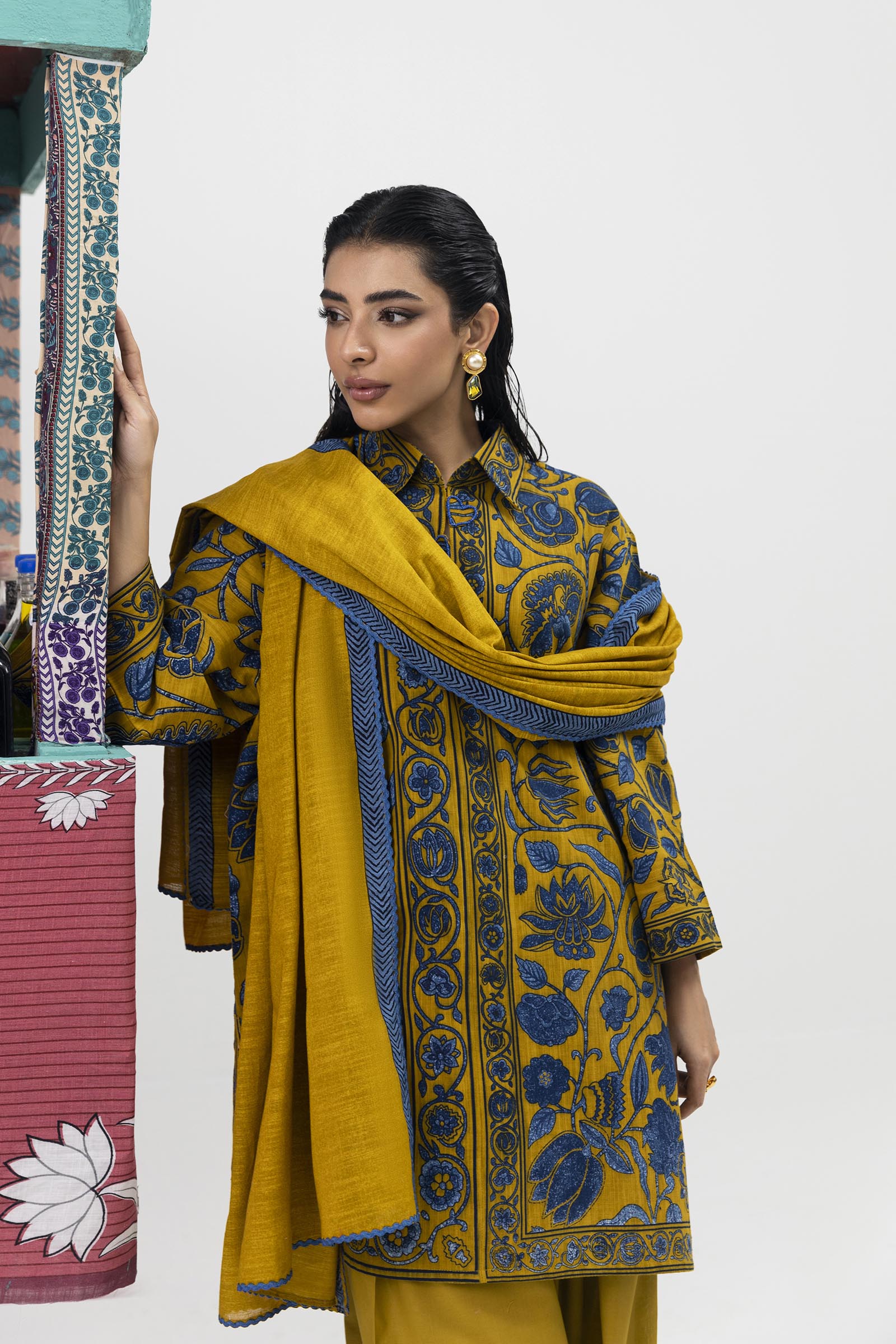 Unstitched 2 Piece Slub Suit Secondary image