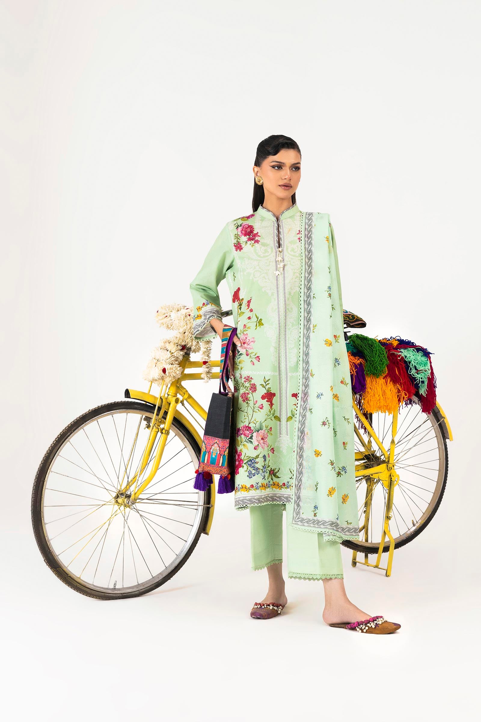 Unstitched Mahay Lawn 3 Piece Suit Secondary image