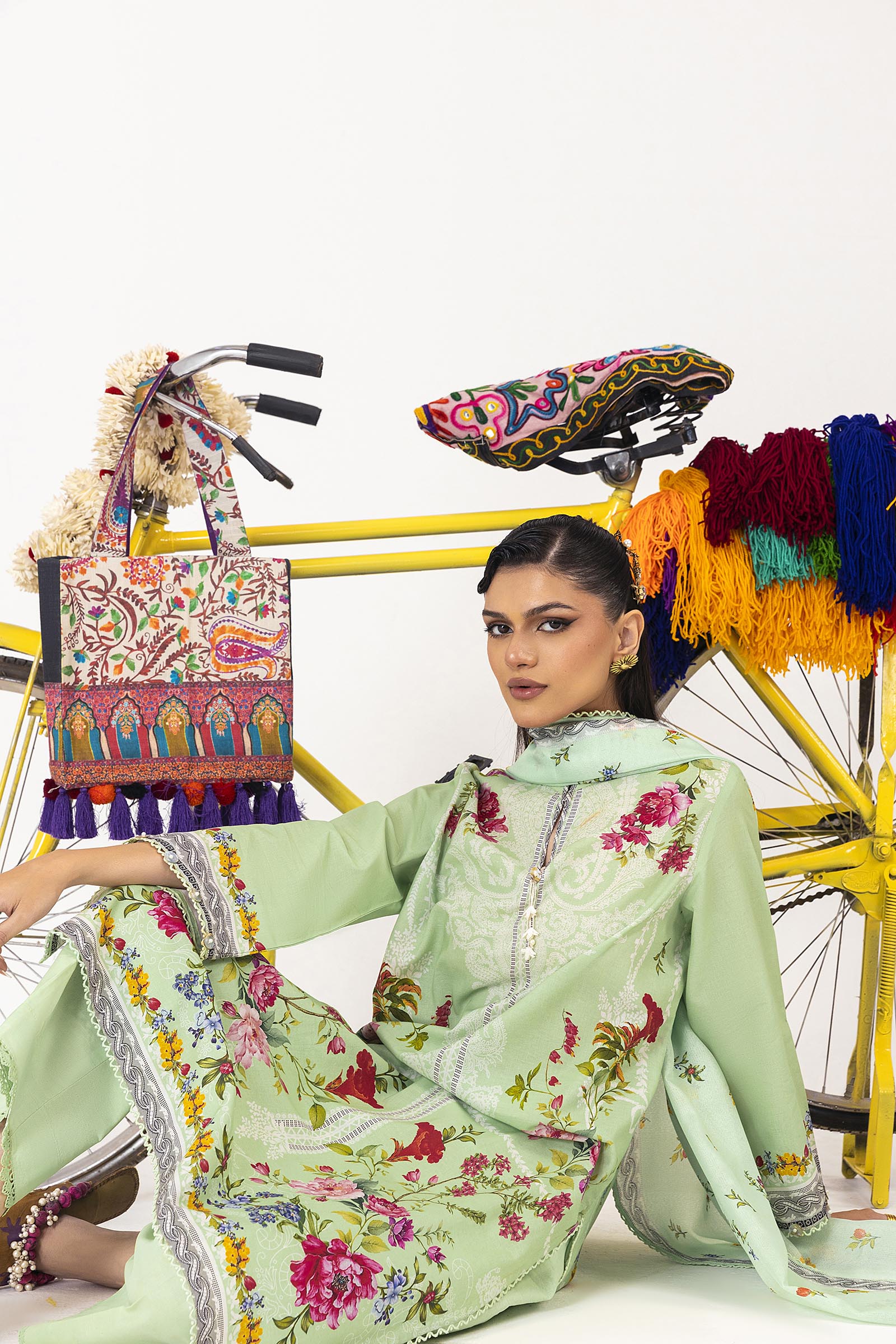 Unstitched Mahay Lawn 3 Piece Suit