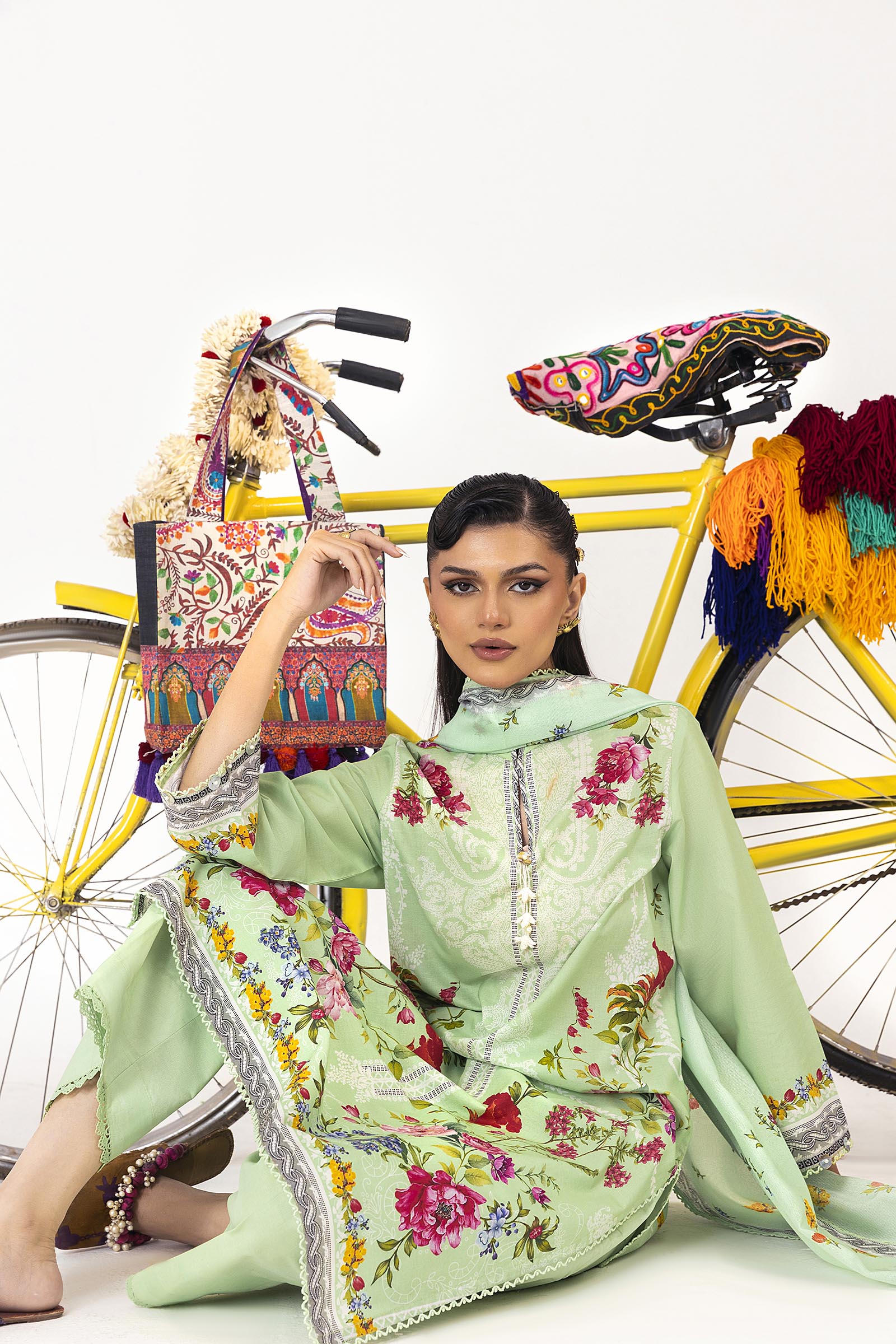 Unstitched Mahay Lawn 3 Piece Suit