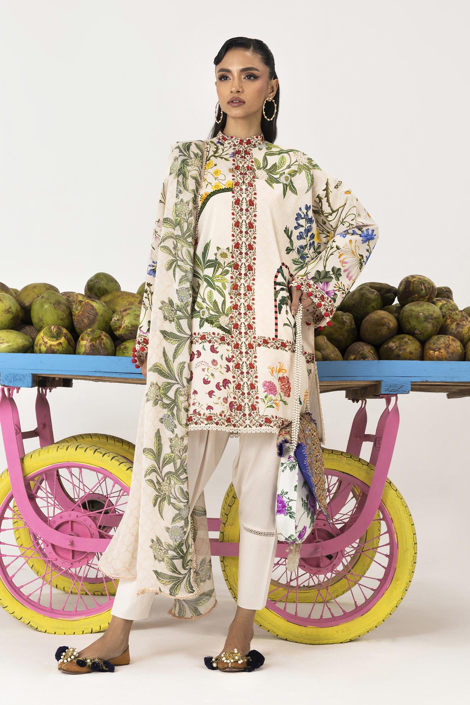 Unstitched Mahay Lawn 2 Piece Suit Secondary image