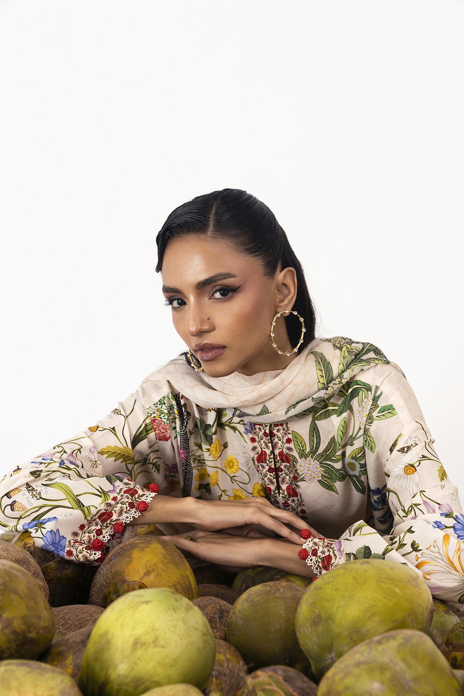 Unstitched Mahay Lawn 2 Piece Suit