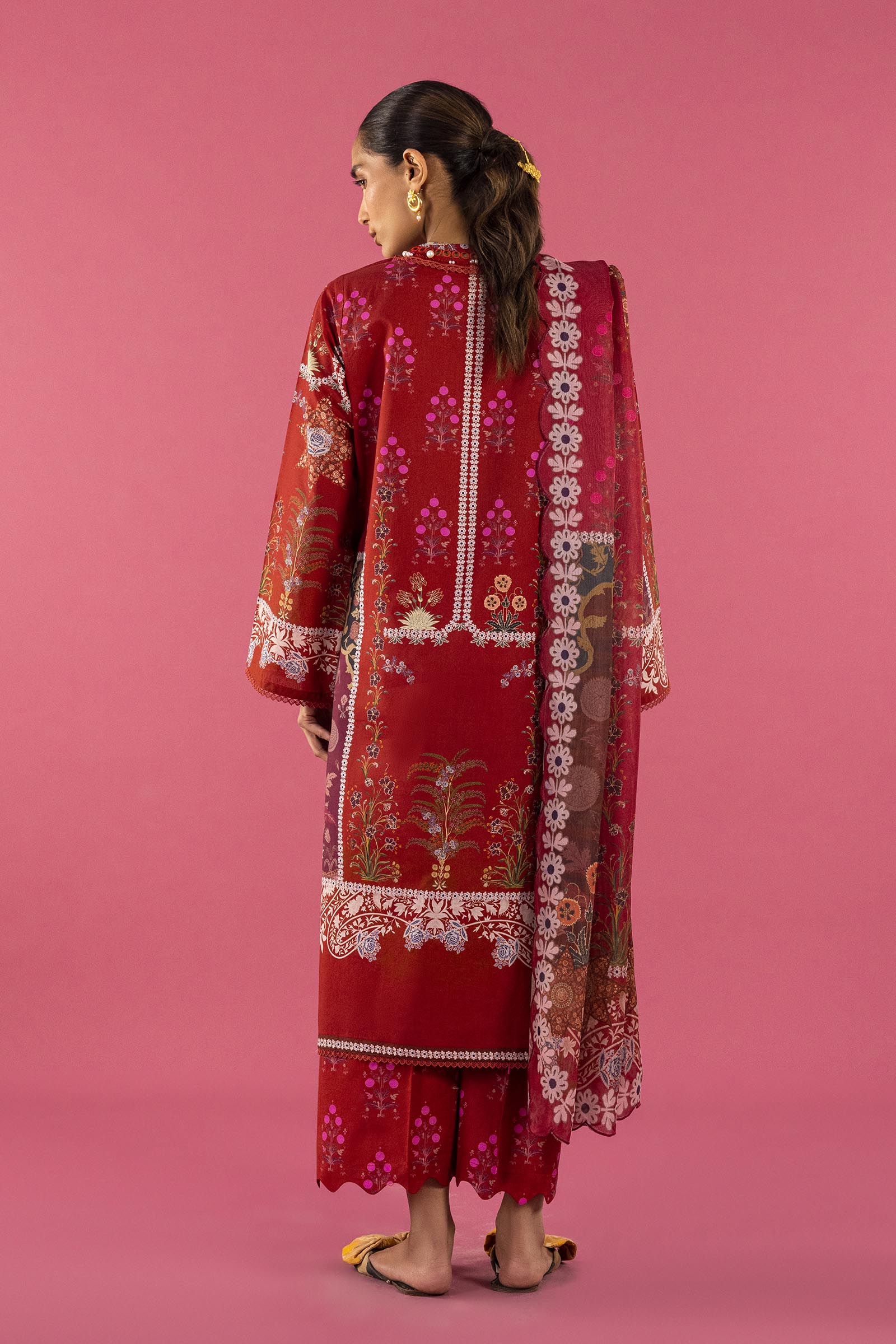 Unstitched 3 Piece Lawn Suit