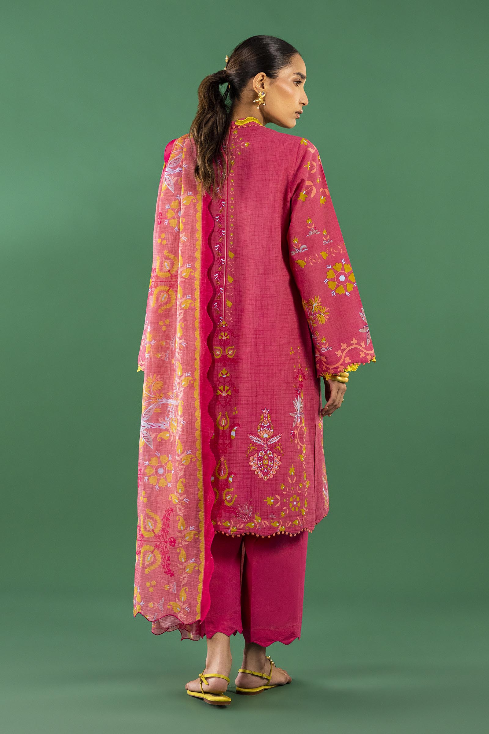Unstitched 3 Piece Lawn Suit