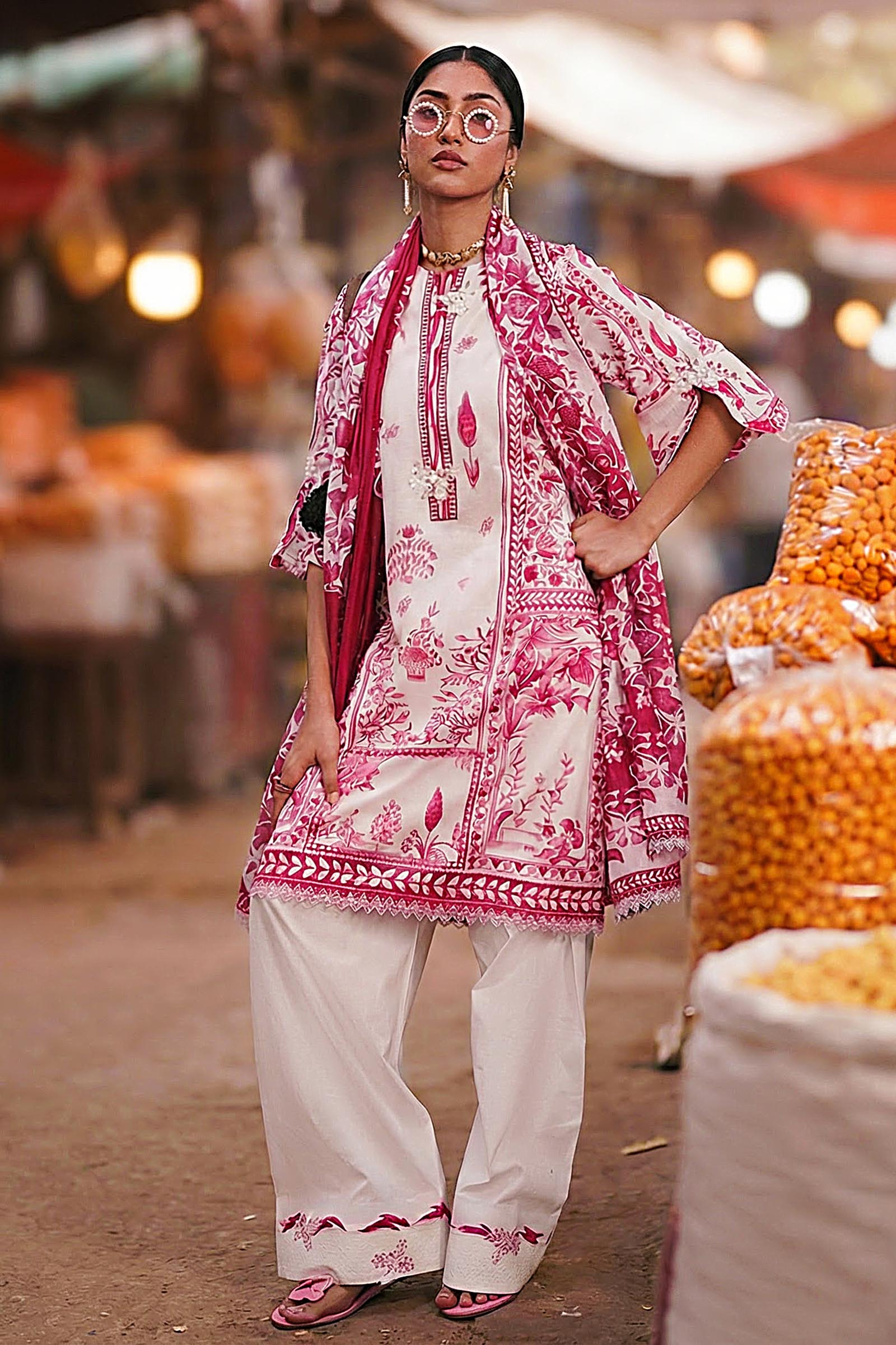 Unstitched 3 Piece Lawn Suit Secondary image