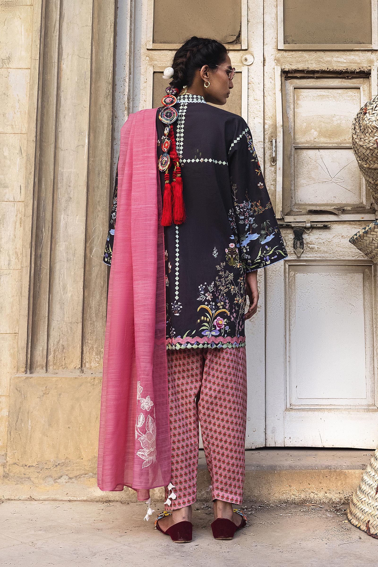 Unstitched 3 Piece Lawn Suit