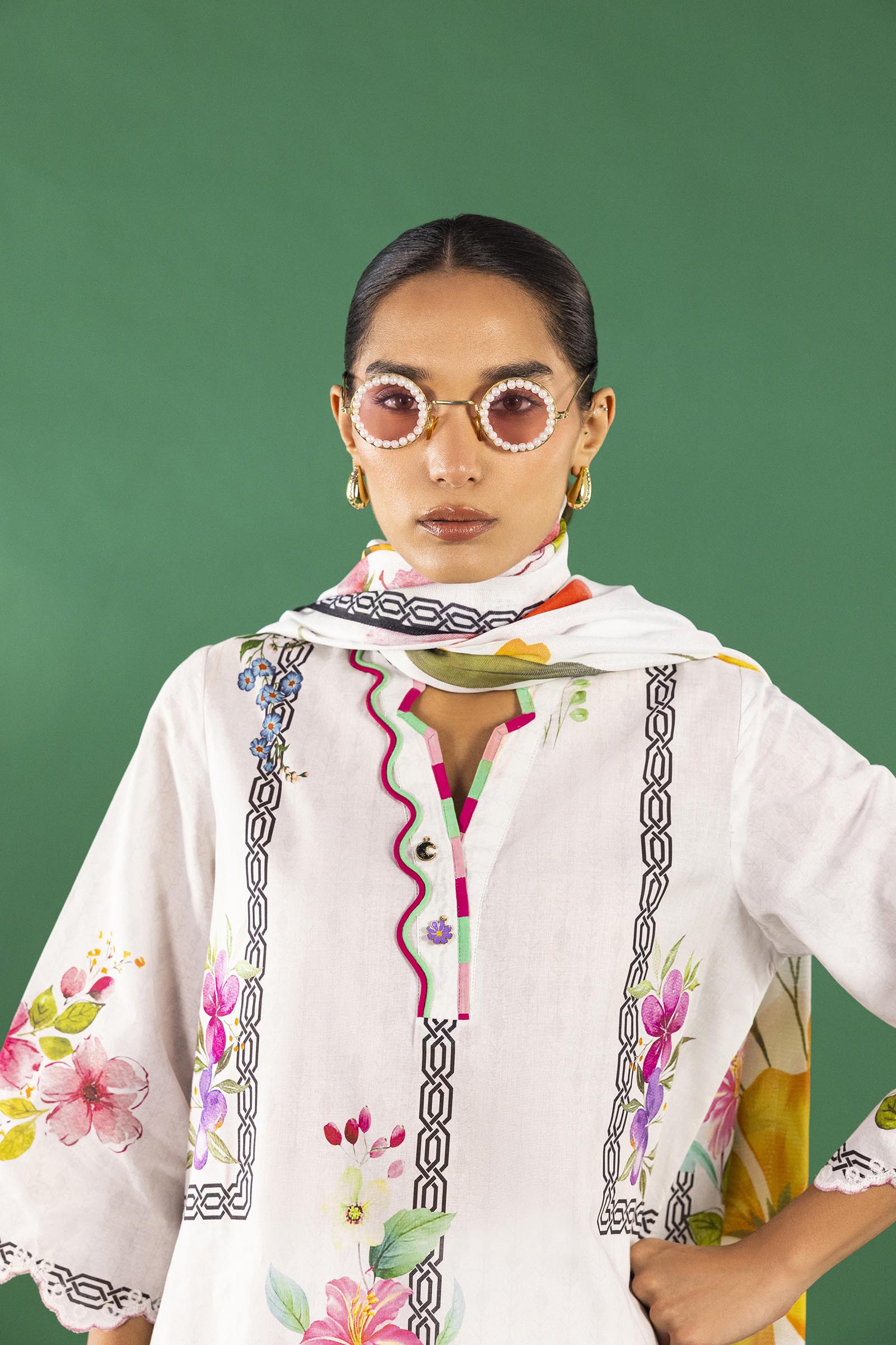 Unstitched 2 Piece Lawn Suit Main image