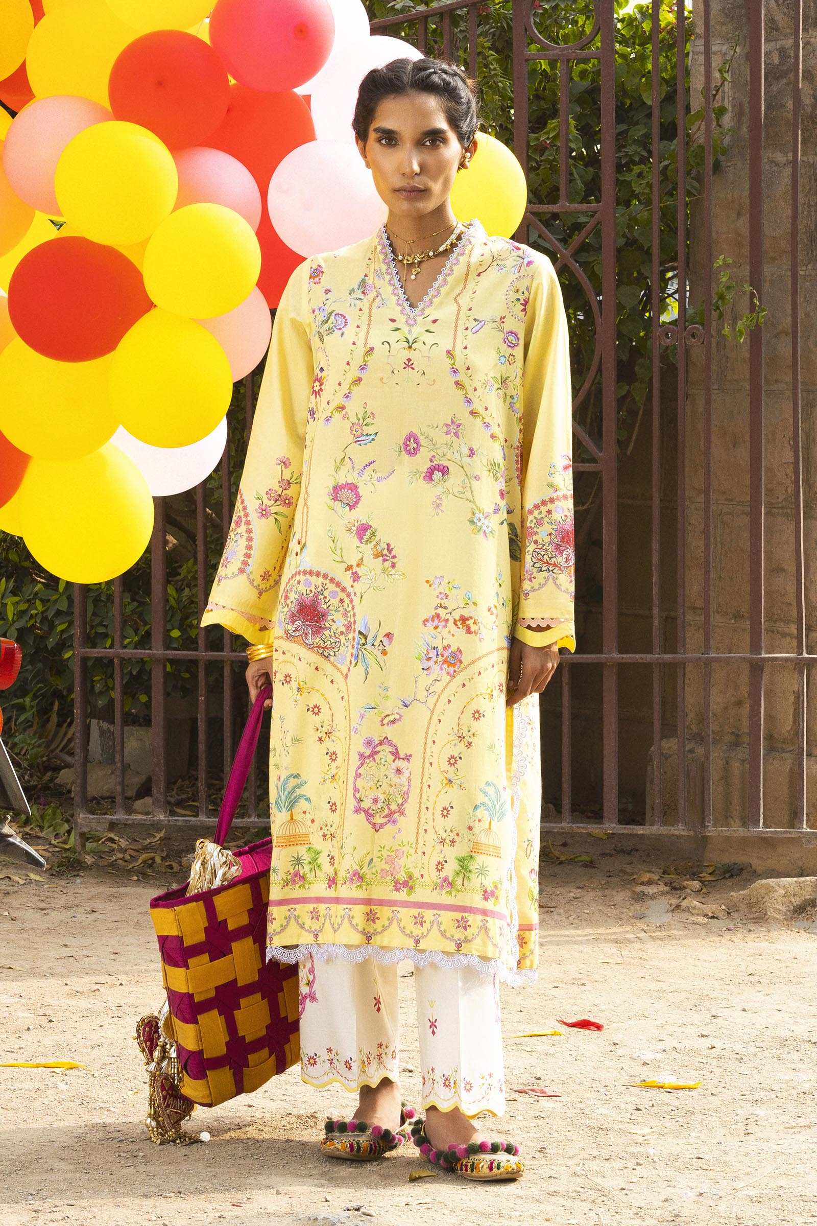 Unstitched 2 Piece Lawn Suit Main image