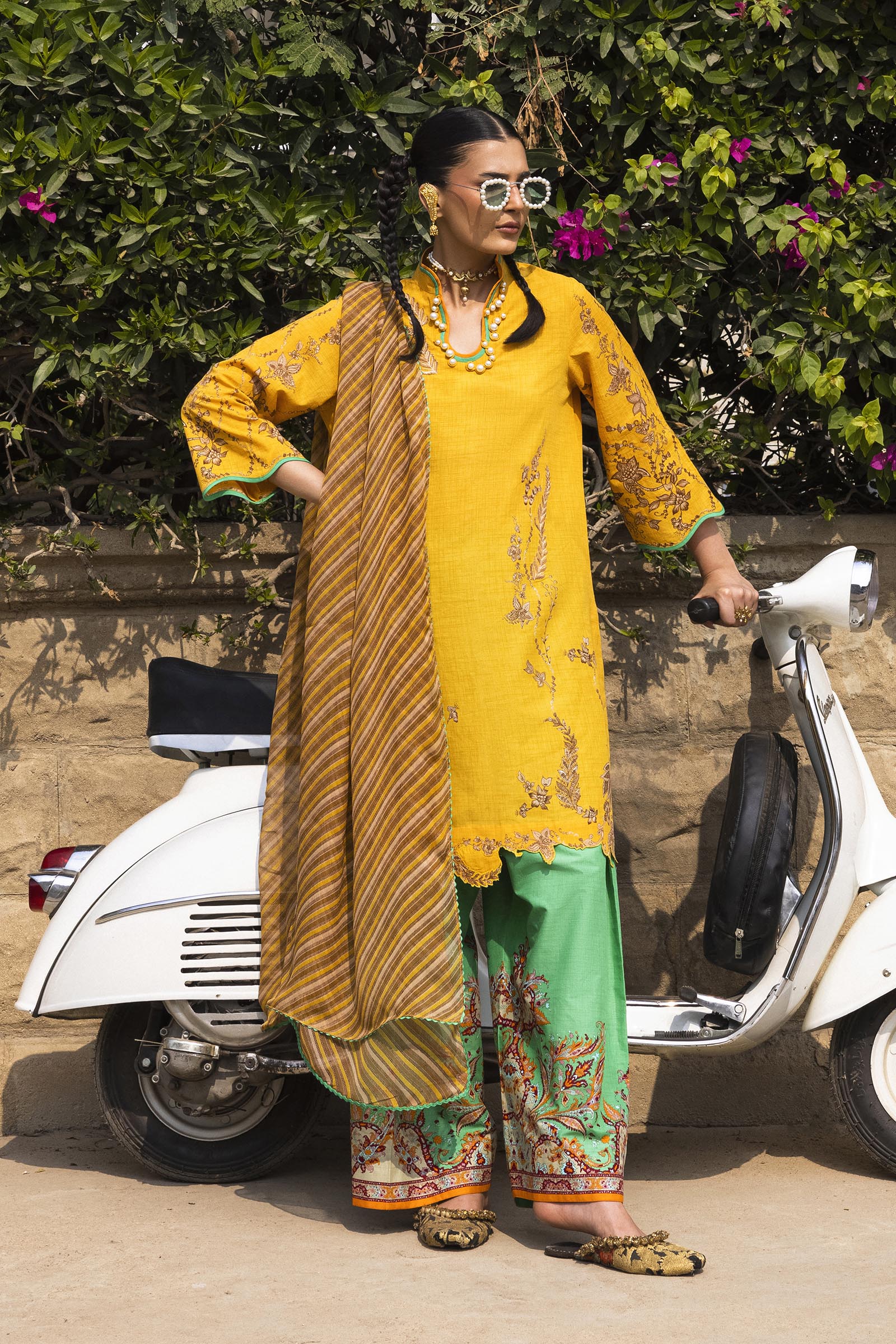 Unstitched 3 Piece Lawn Suit