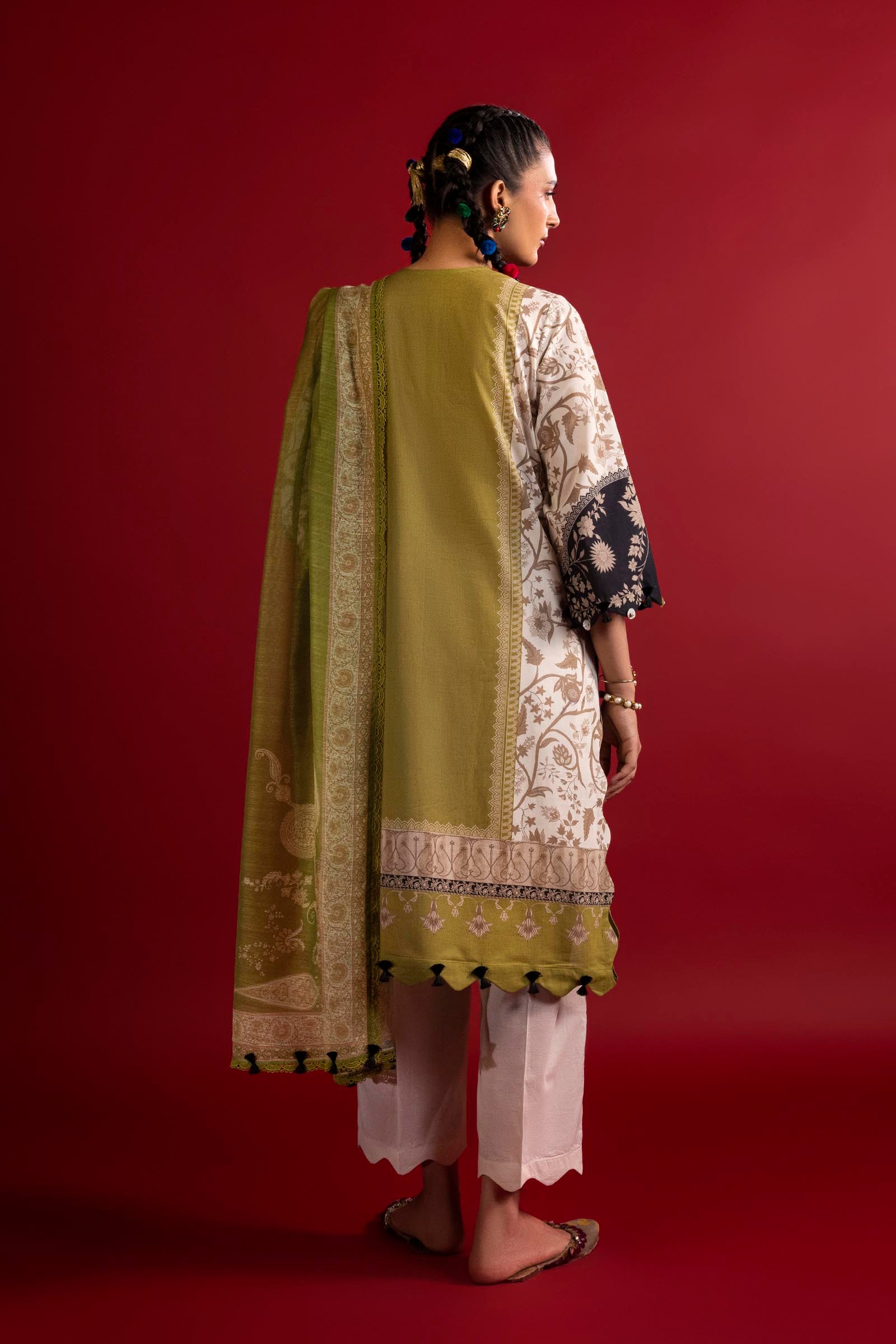 Unstitched 2 Piece Lawn Suit