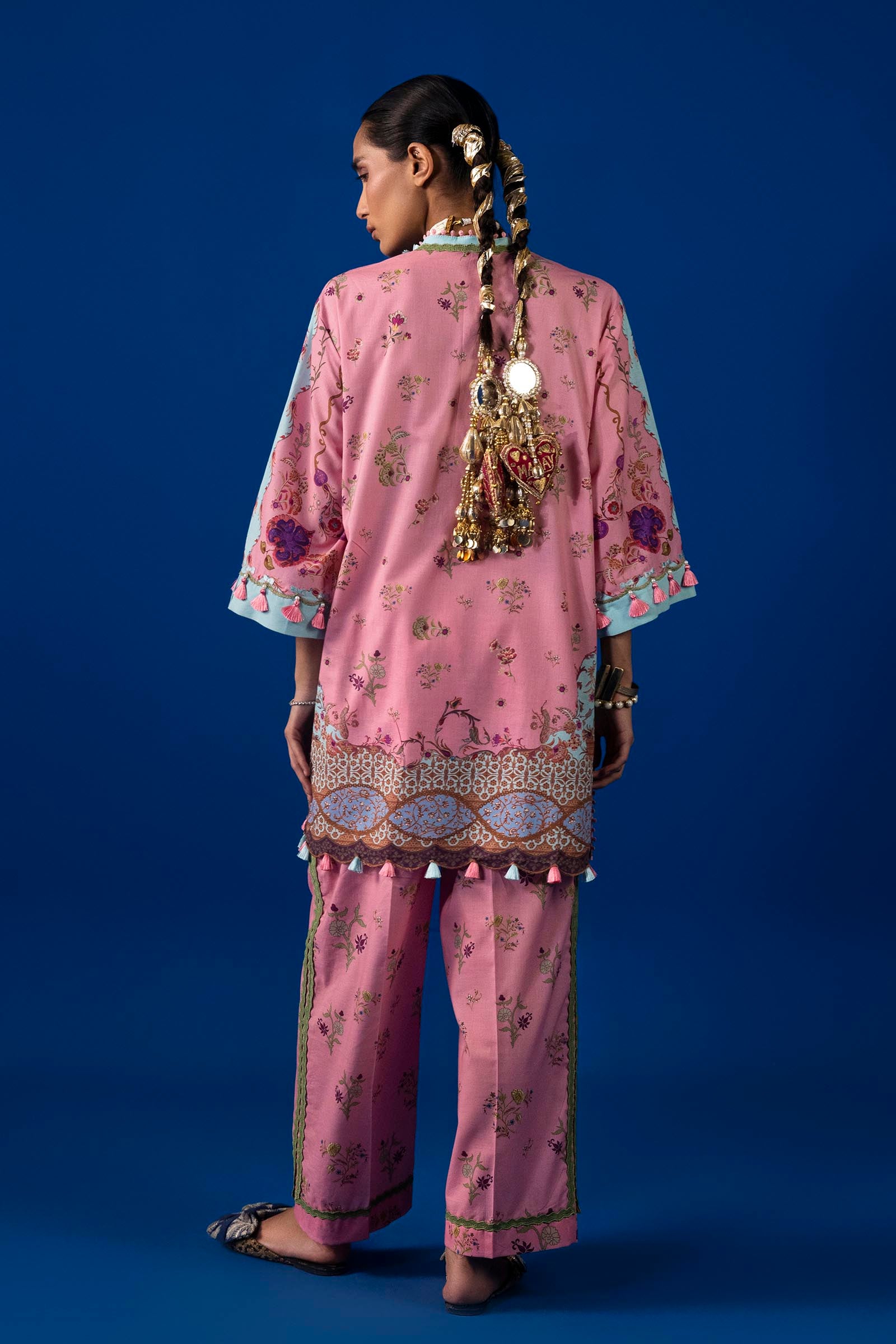 Unstitched 2 Piece Lawn Suit Secondary image