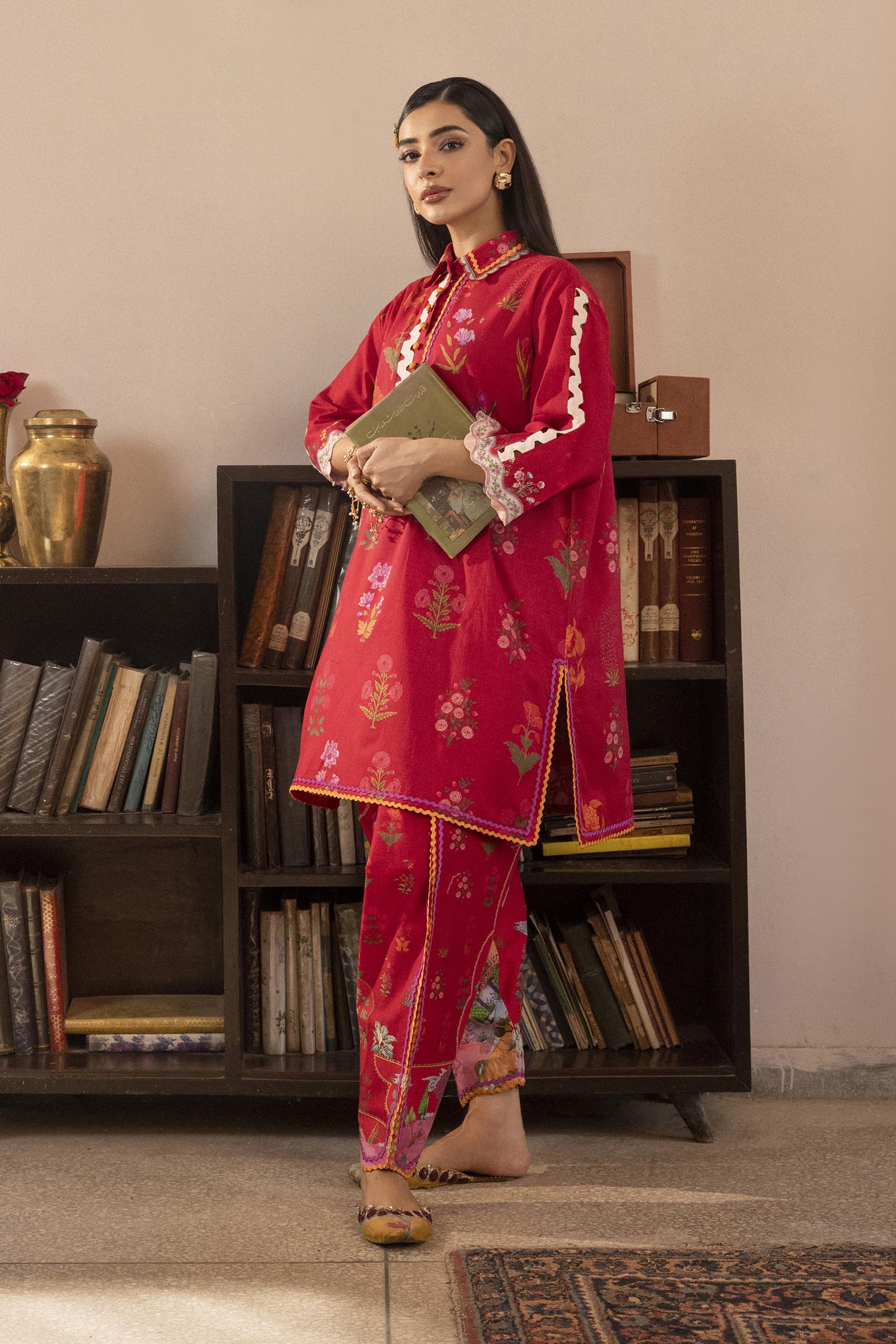 Unstitched 2 Piece Lawn Suit Secondary image