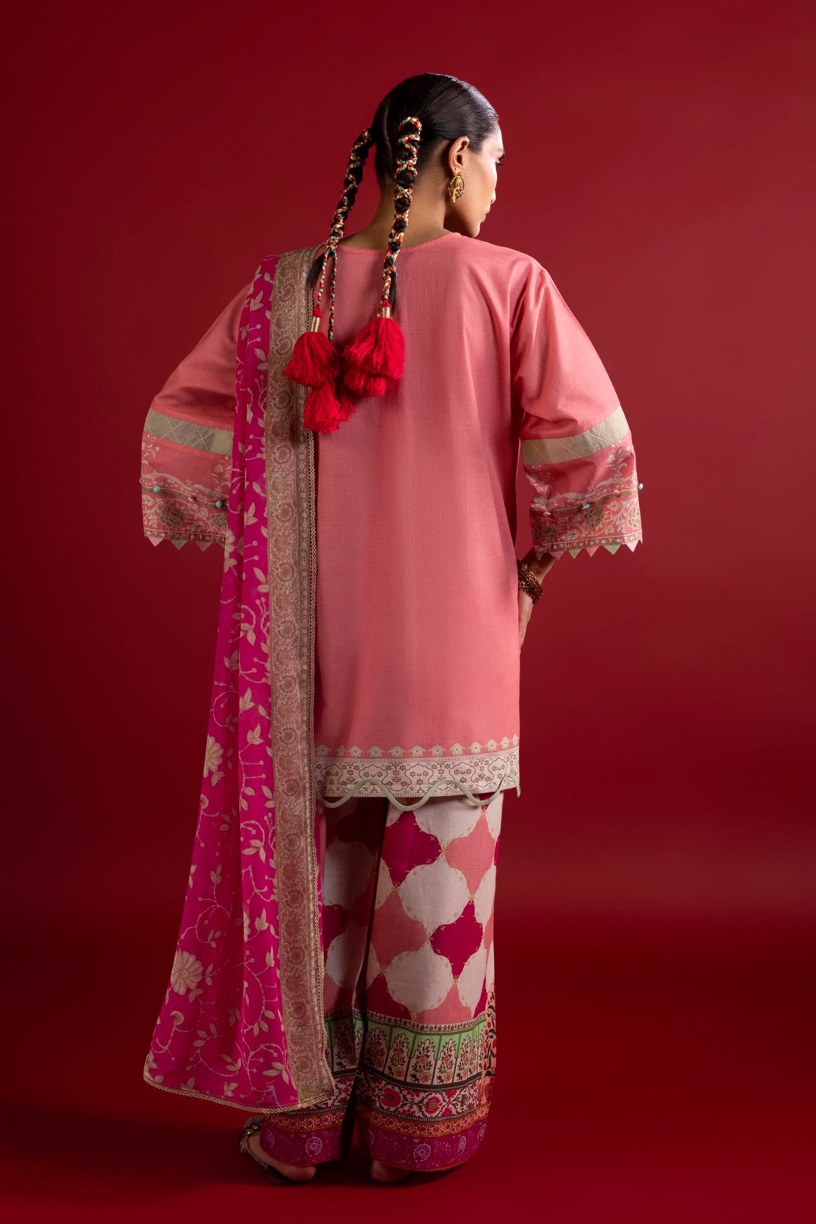 Unstitched 3 Piece Lawn Suit