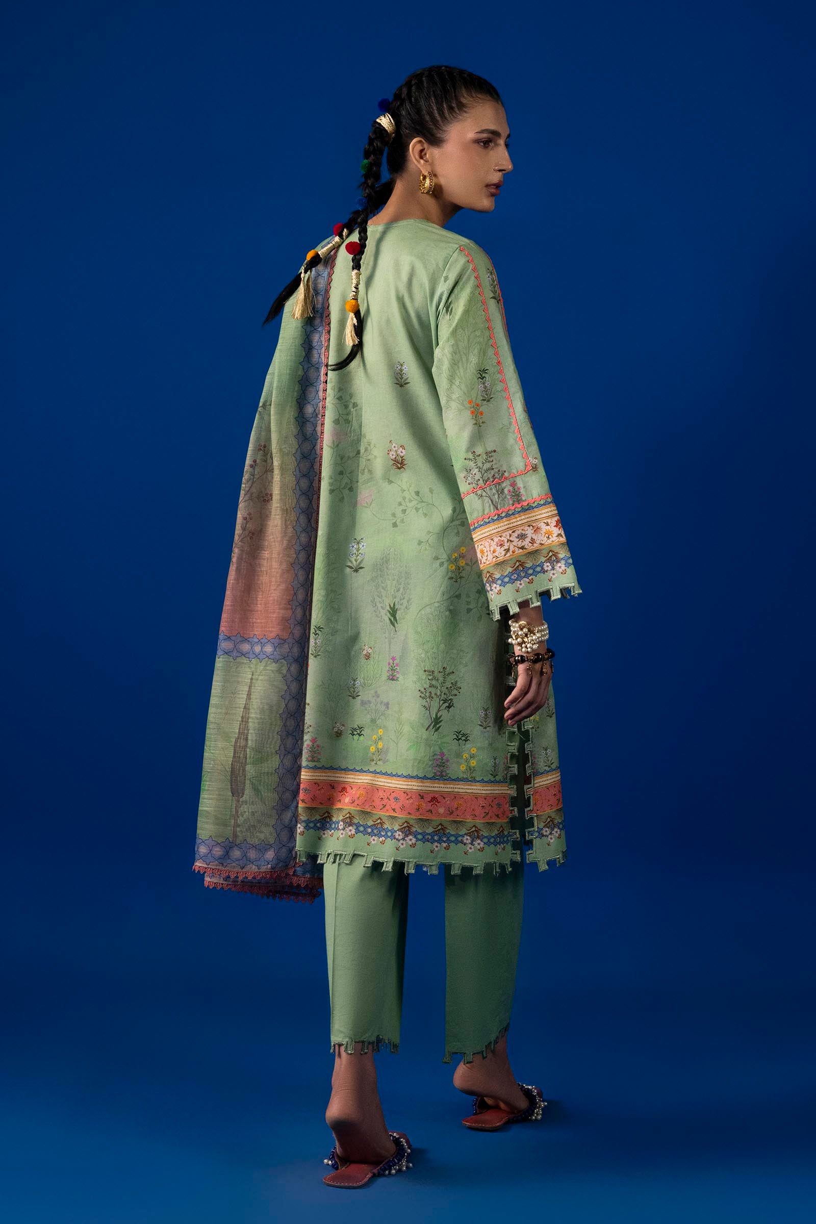 Unstitched 3 Piece Lawn Suit Secondary image
