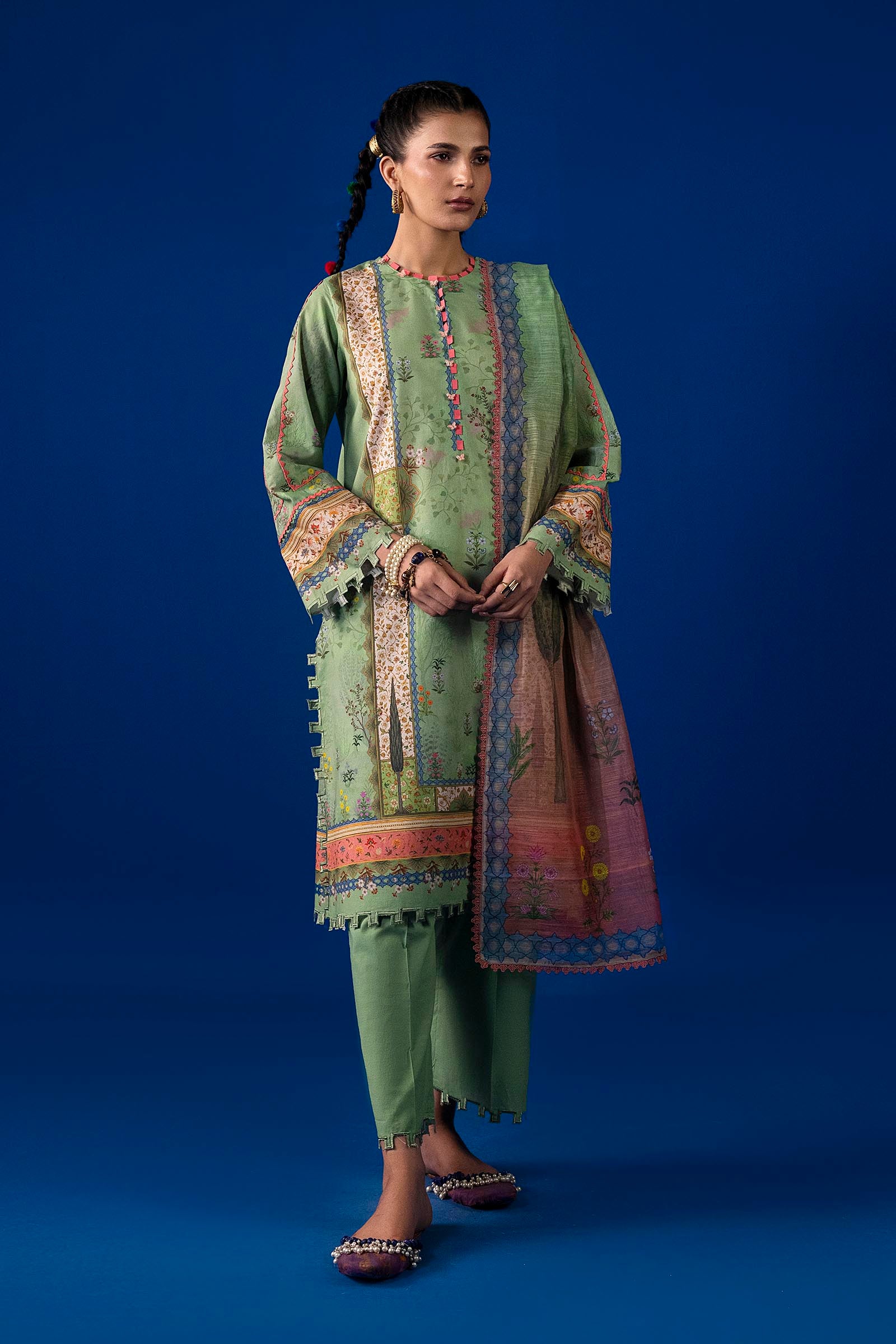 Sana Safinaz Unstitched 3 Piece Lawn Suit, view 1